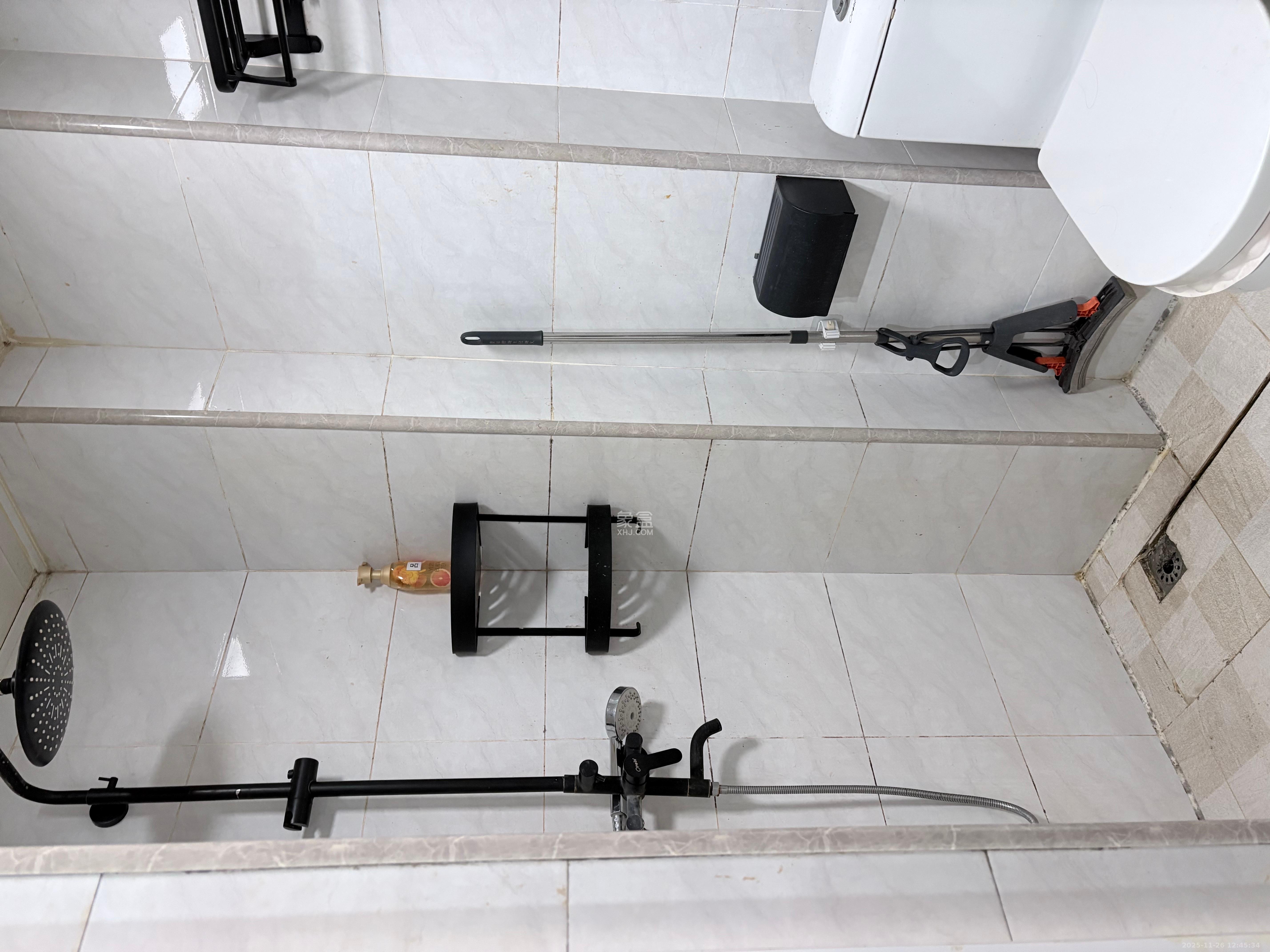 海伦春天 1室1厅1卫 1100.0元/月 海伦春天 1室1厅1卫 1100.0元/月室内图