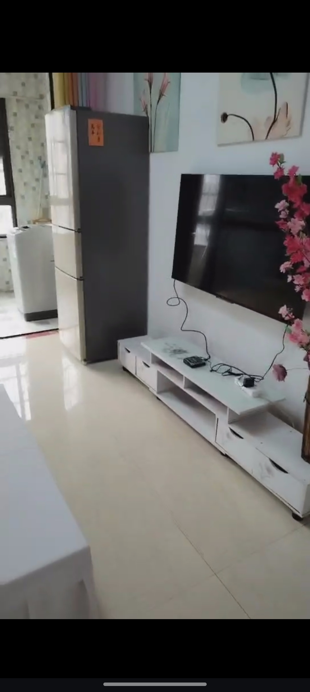 绿地海德公馆  3室2厅1卫    3400.0元/月