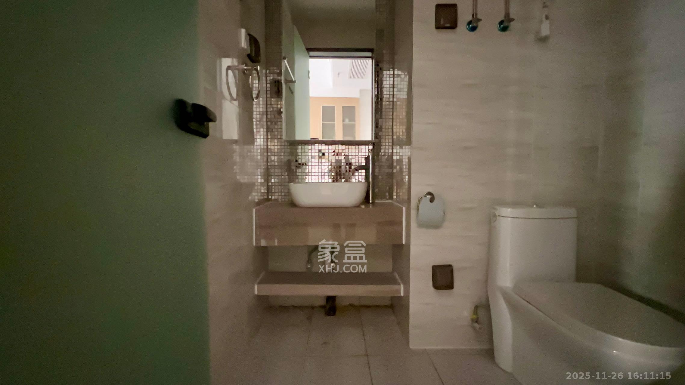 恒大珺悦府  1室1厅1卫    2300.0元/月室内图