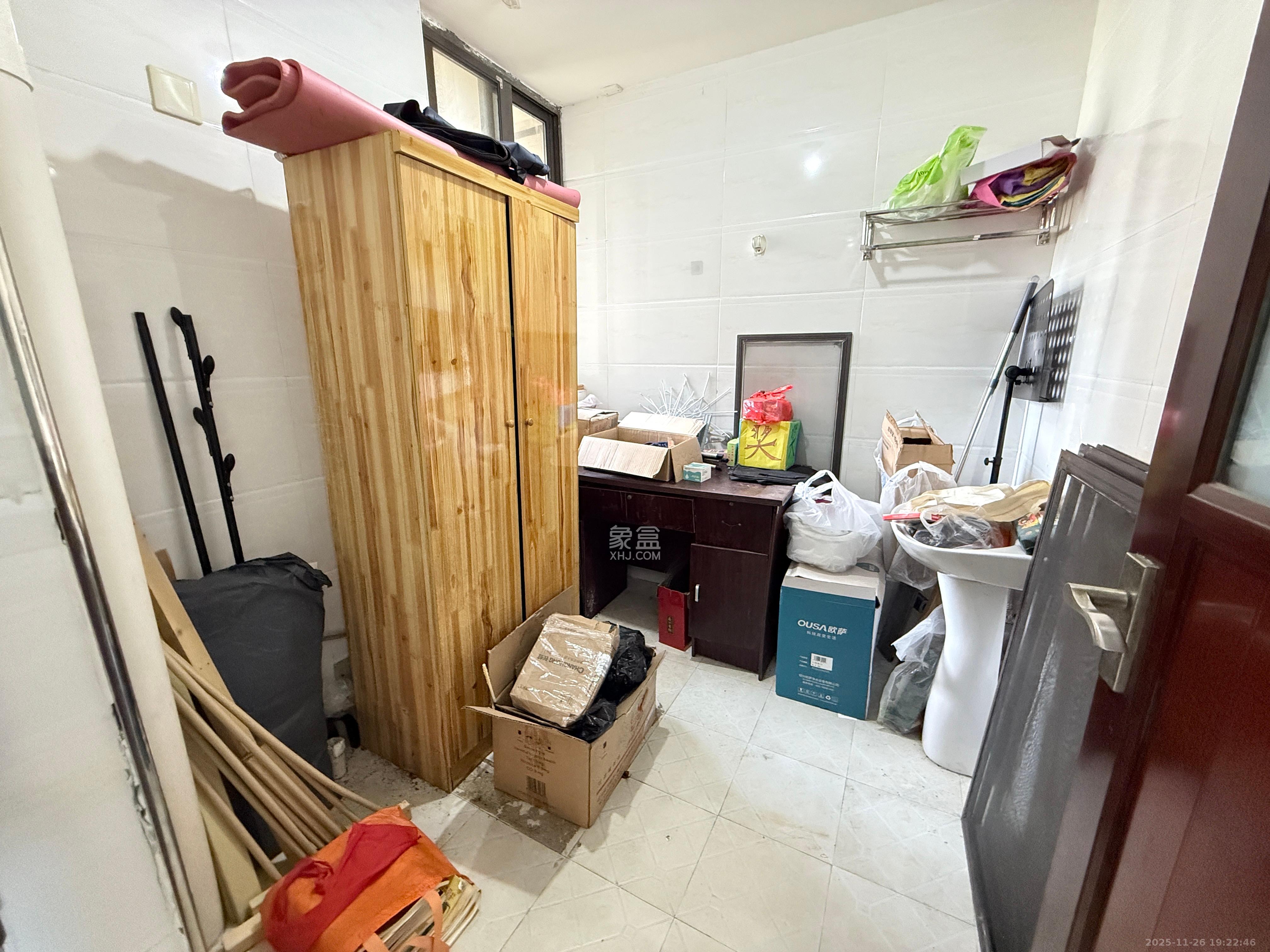 通用时代国际社区  3室2厅1卫    2200.0元/月室内图