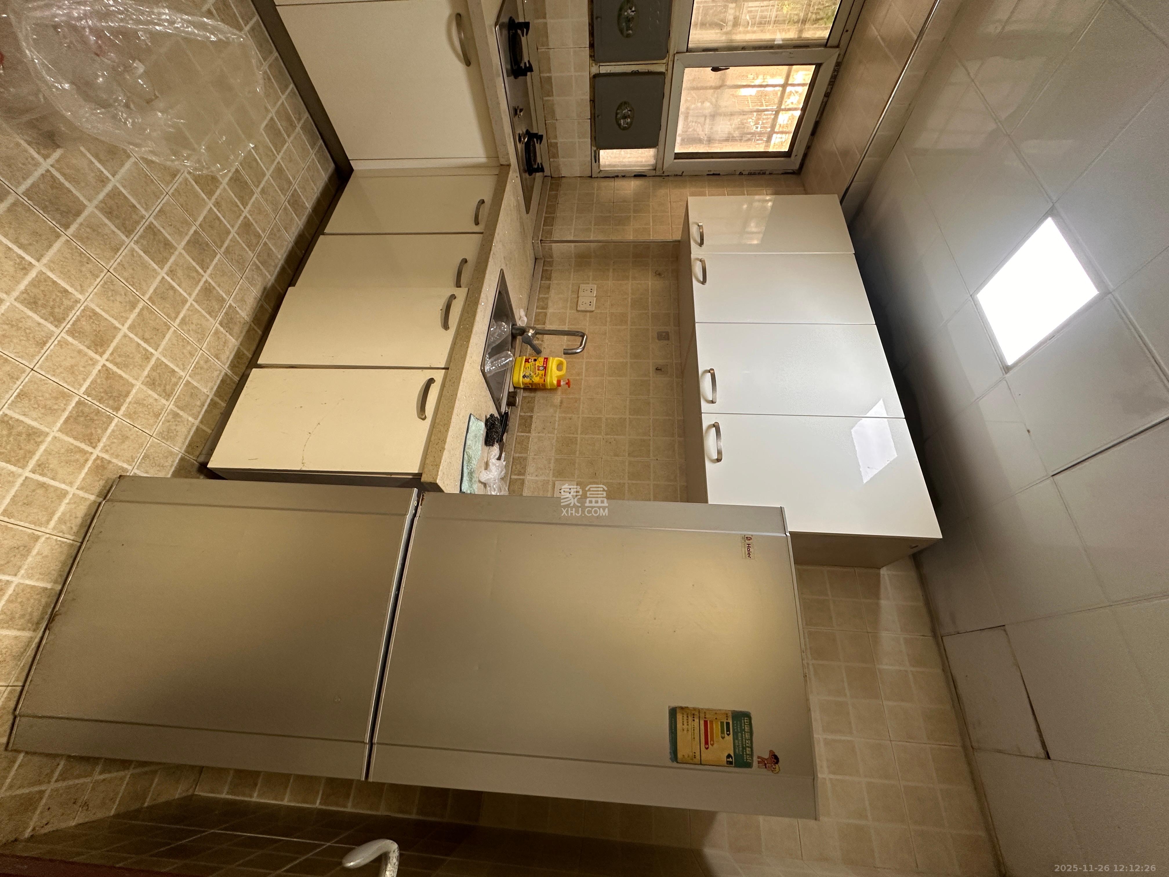 长坡社区 2室1厅1卫 1700.0元/月 长坡社区 2室1厅1卫 1700.0元/月室内图