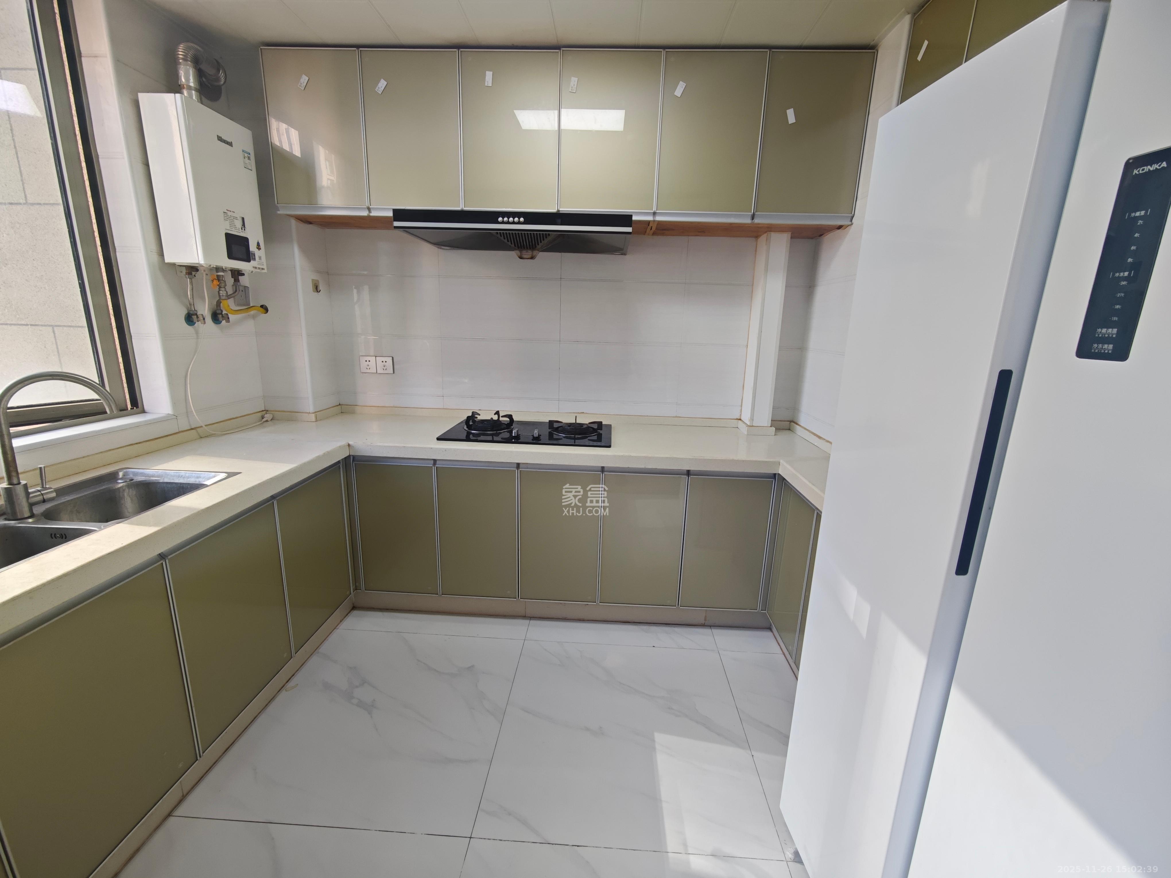 梅溪湖金茂悦（金悦雅苑）  4室2厅2卫    3600.0元/月室内图