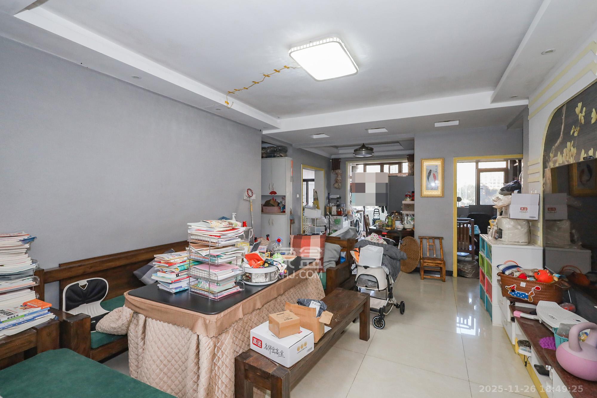 阳光丽城一期  4室2厅2卫    172.0万