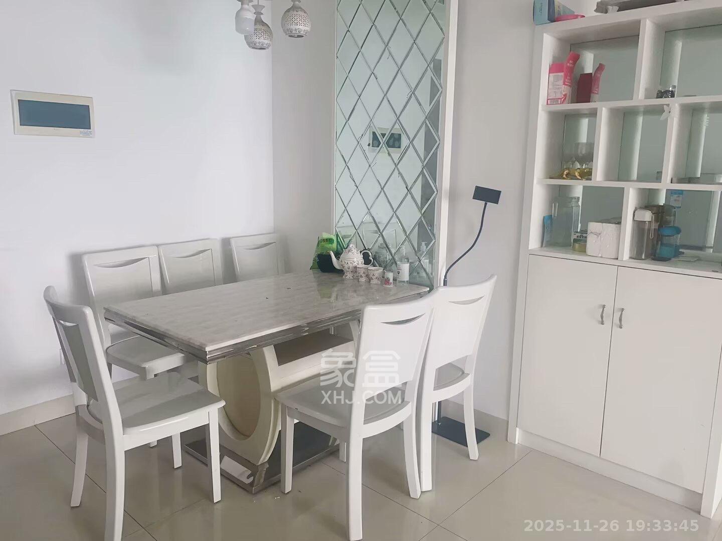 恒广国际景园一二区  2室2厅1卫    2100.0元/月室内图