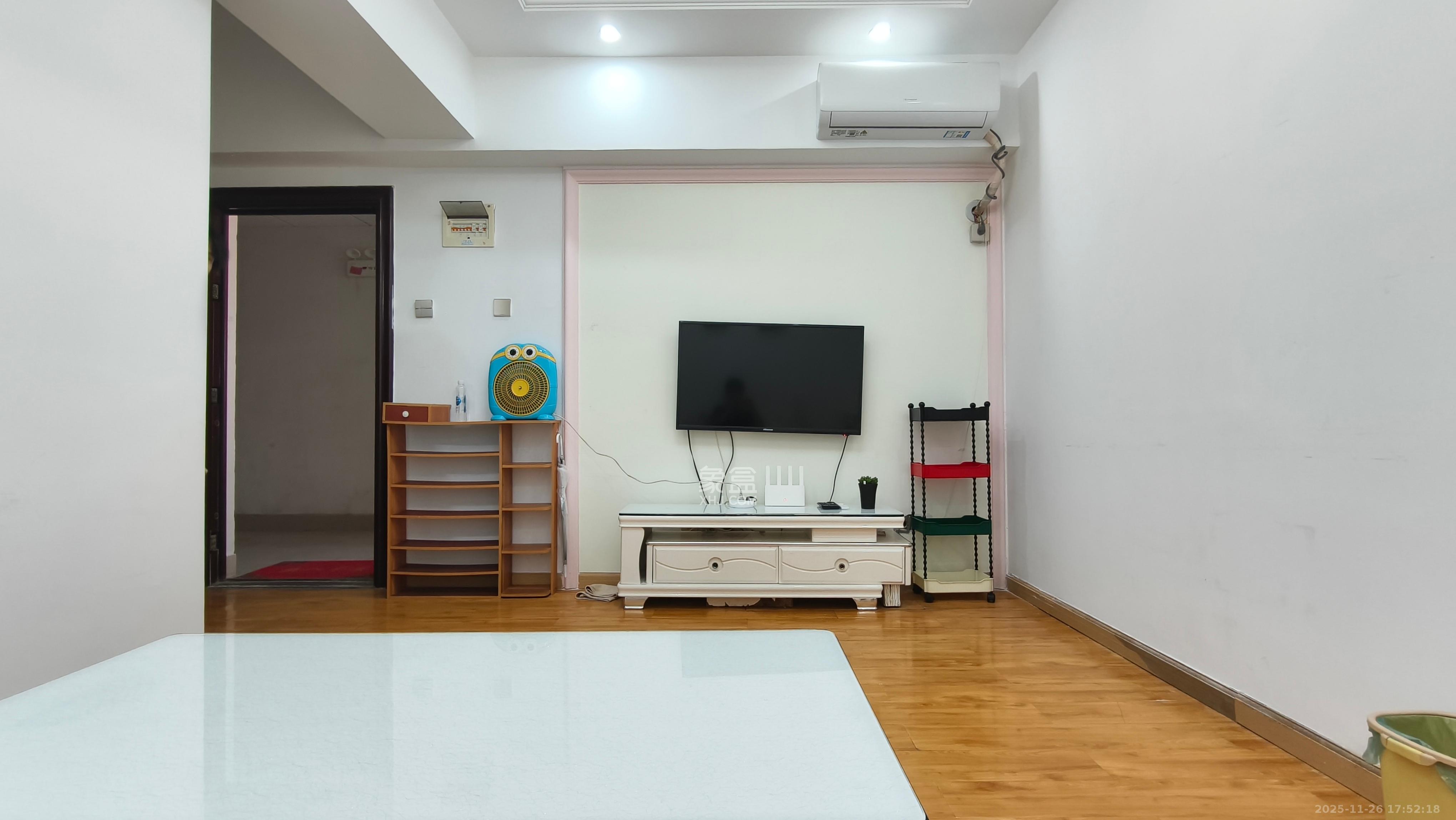 长大卧琥 1室1厅1卫 1800.0元/月 长大卧琥 1室1厅1卫 1800.0元/月室内图