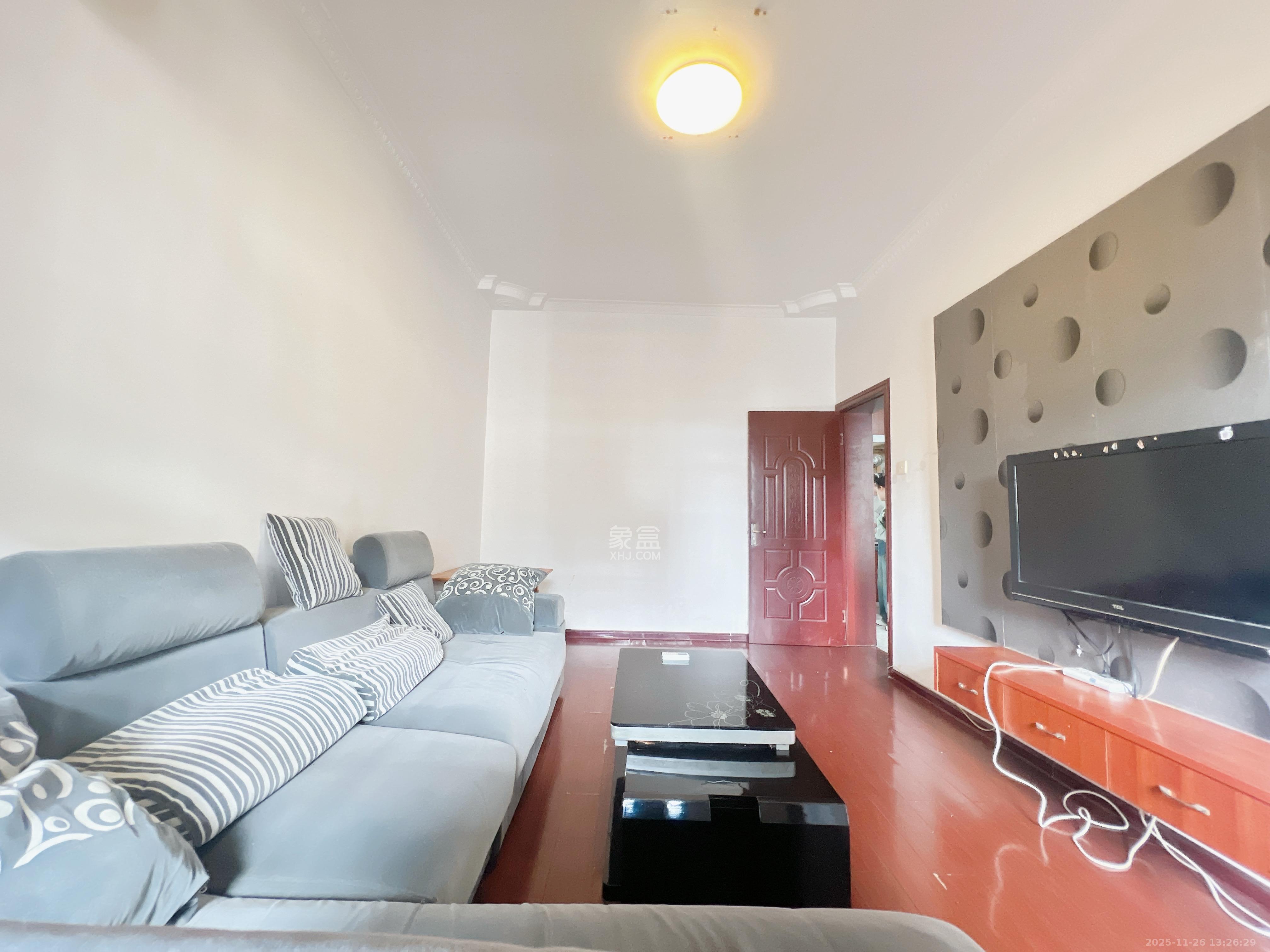 稻谷仓散盘 1室1厅1卫 1400.0元/月 稻谷仓散盘 1室1厅1卫 1400.0元/月室内图