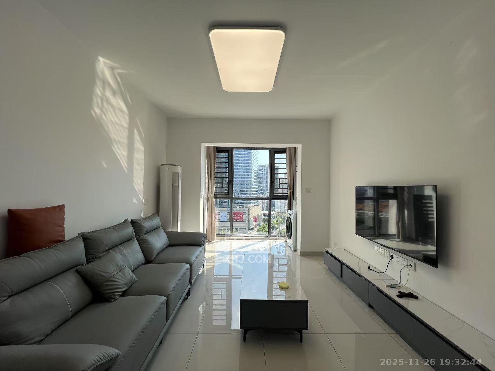 富力芙蓉新天地  2室1厅1卫    2700.0元/月