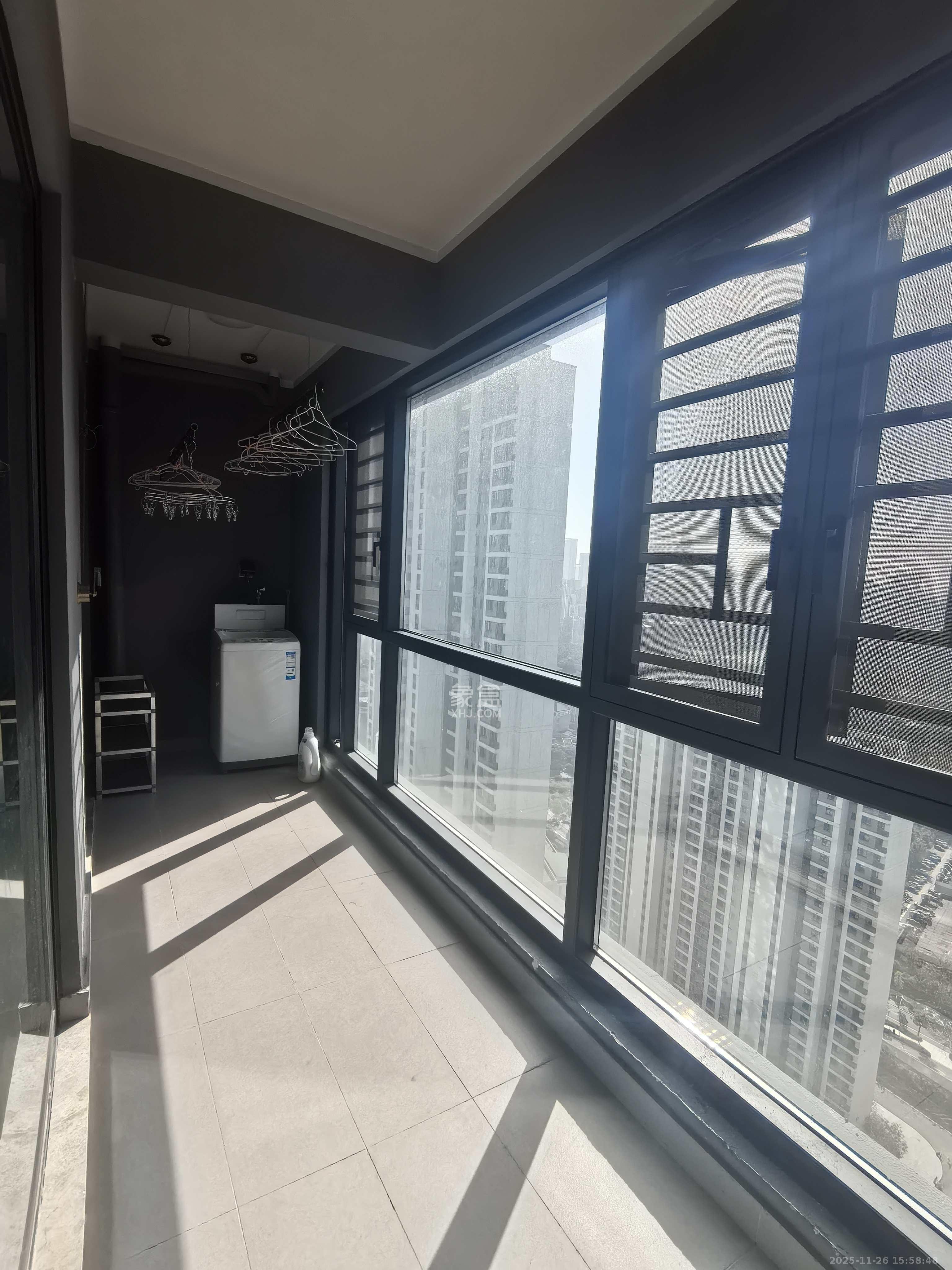 梅溪悦章  3室2厅1卫    2800.0元/月室内图