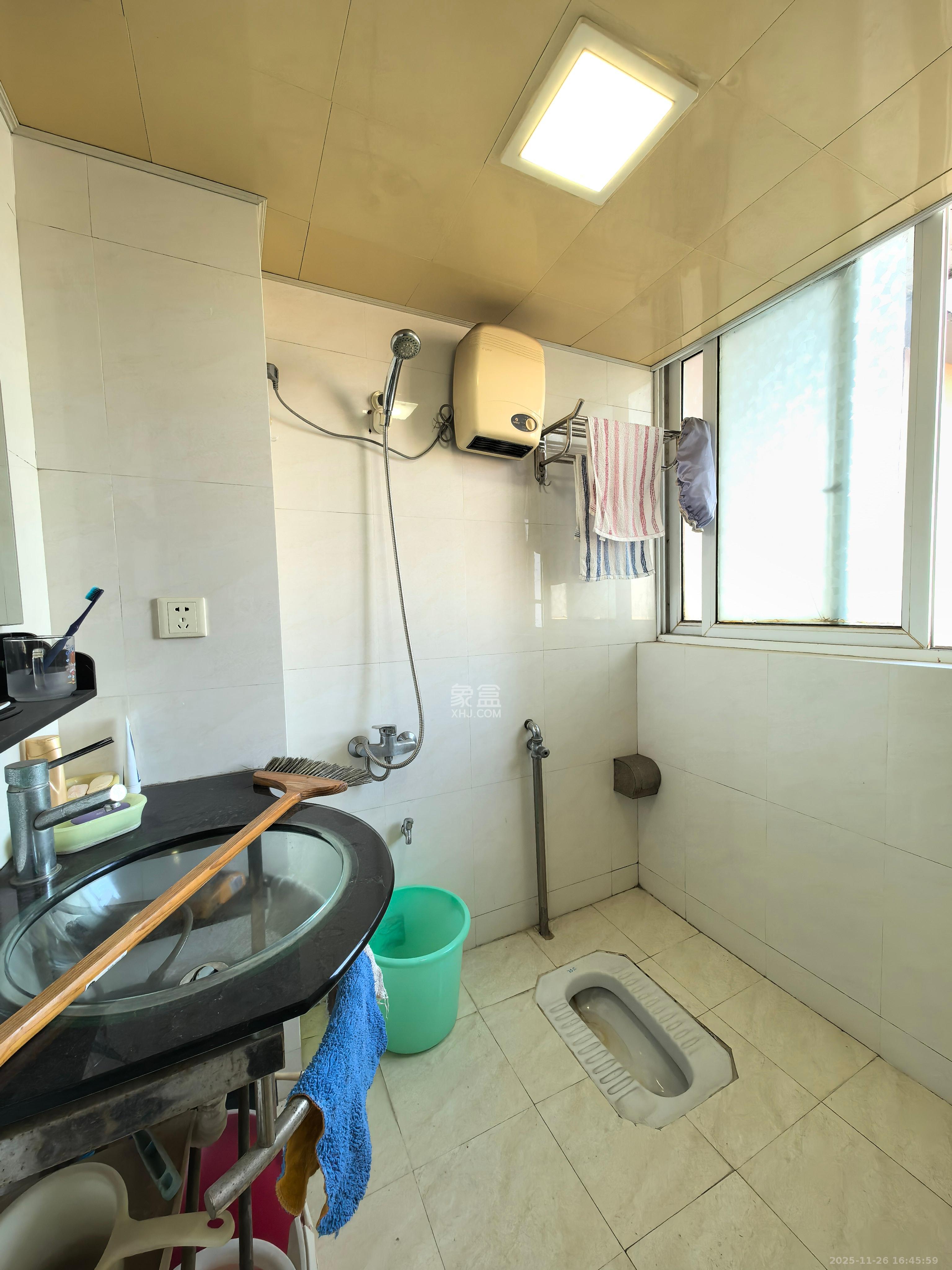 建鸿达现代公寓 1室1厅1卫 1200.0元/月 建鸿达现代公寓 1室1厅1卫 1200.0元/月室内图