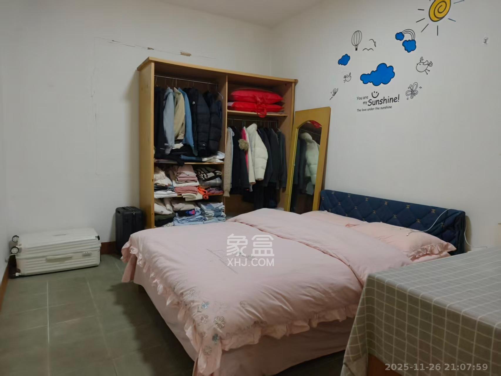 湖南大剧院 1室1厅1卫 1200.0元/月 湖南大剧院 1室1厅1卫 1200.0元/月室内图