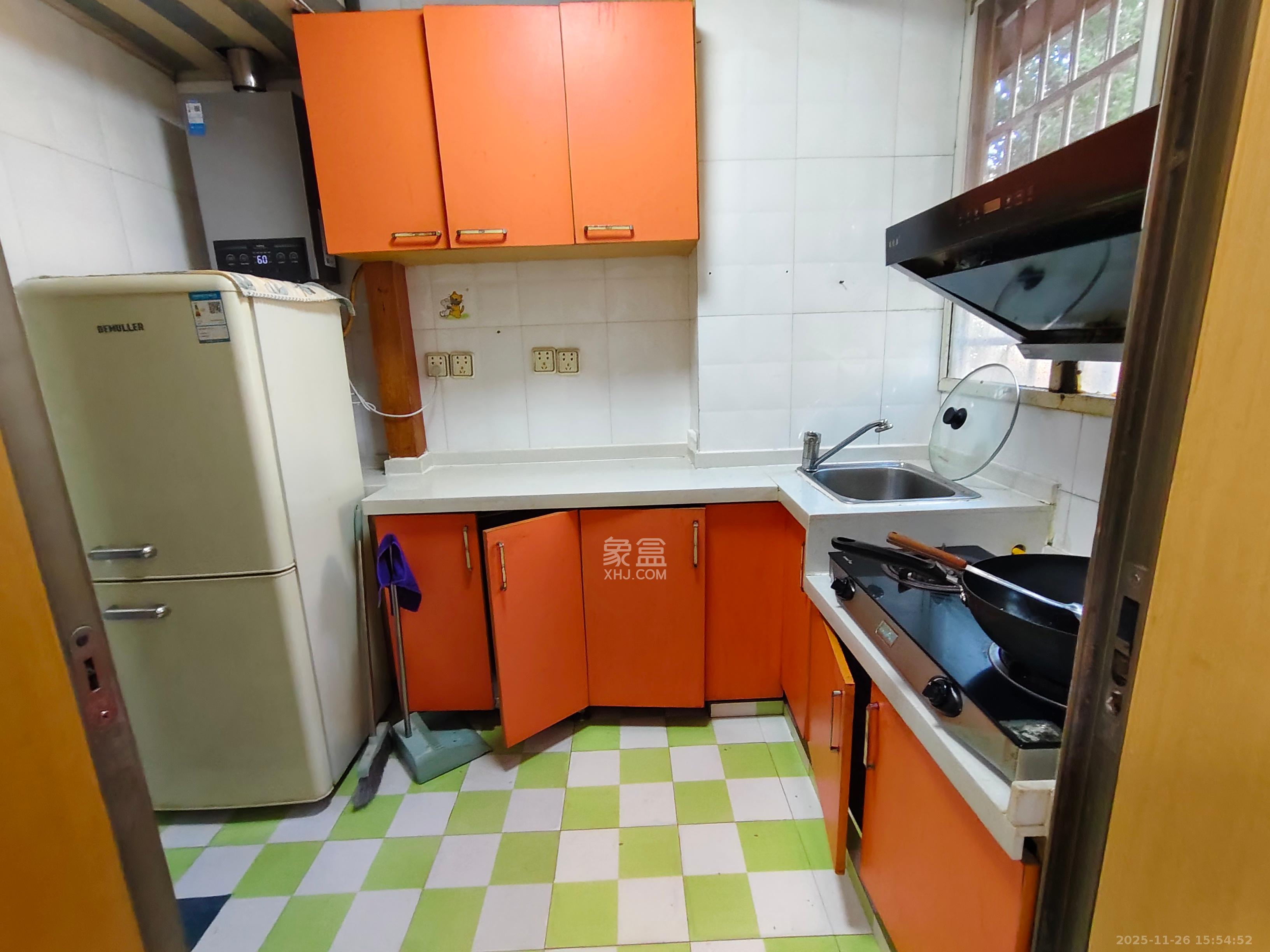 狮子山二片 2室1厅1卫 1200.0元/月 狮子山二片 2室1厅1卫 1200.0元/月室内图