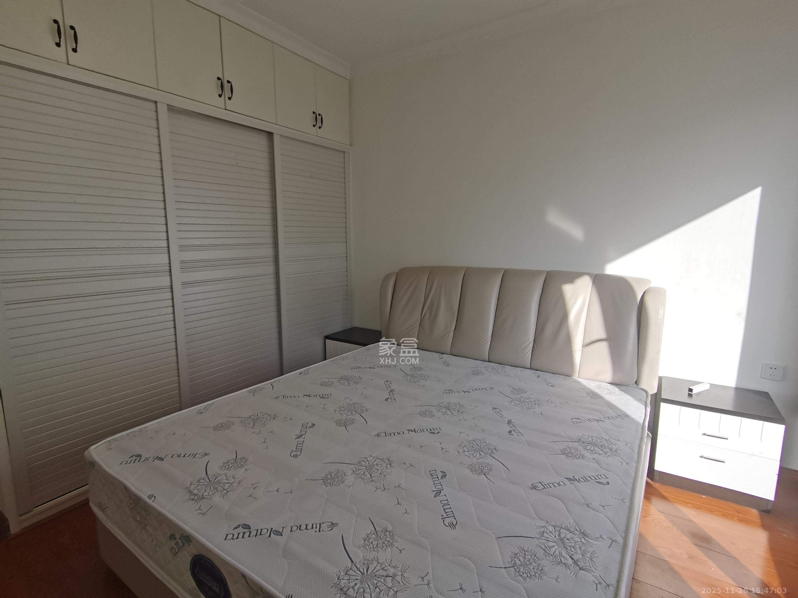 明发国际城 3室2厅2卫 2300.0元/月 明发国际城 3室2厅2卫 2300.0元/月室内图