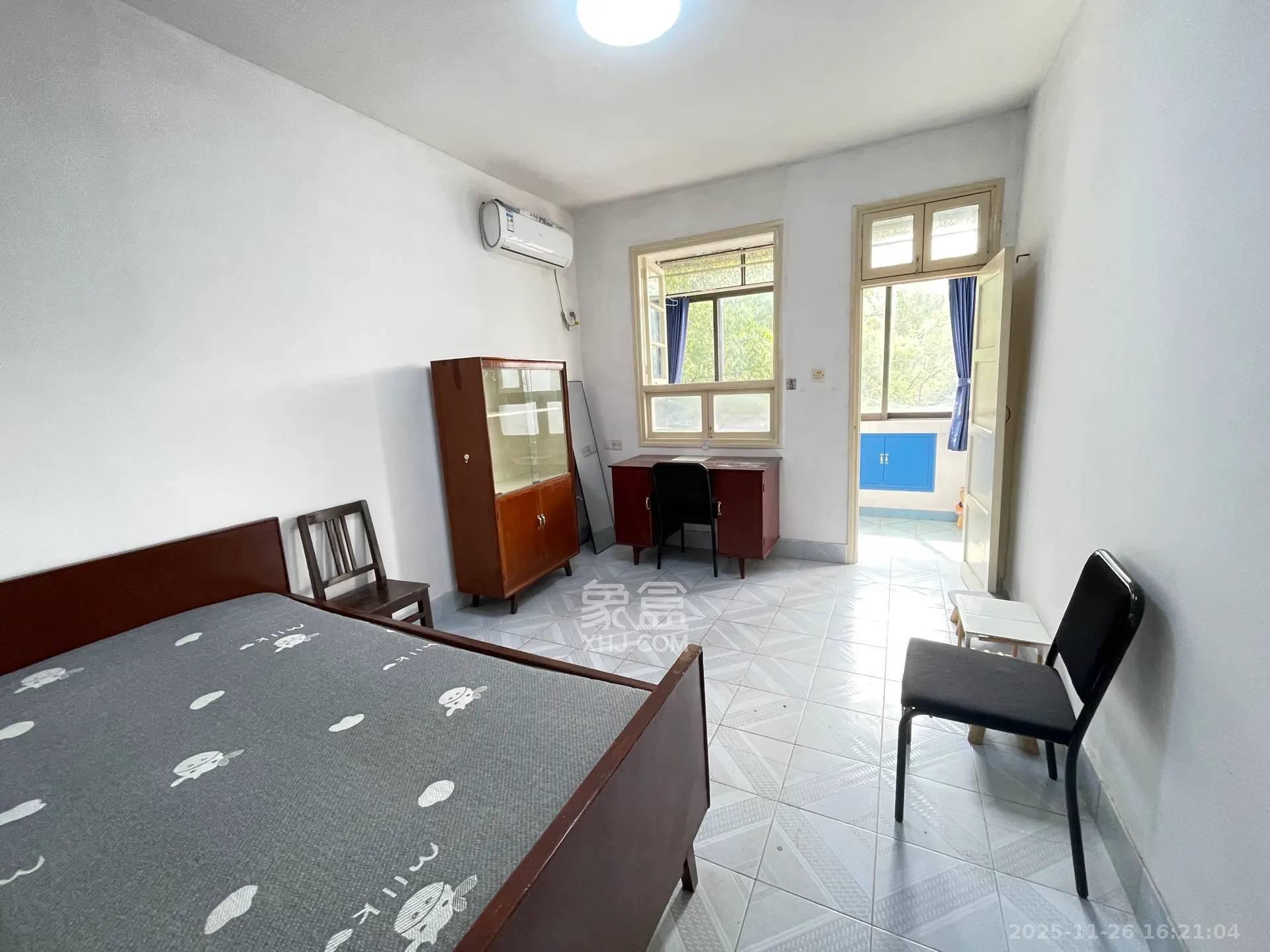 南园小区 3室2厅1卫 1500.0元/月 南园小区 3室2厅1卫 1500.0元/月室内图