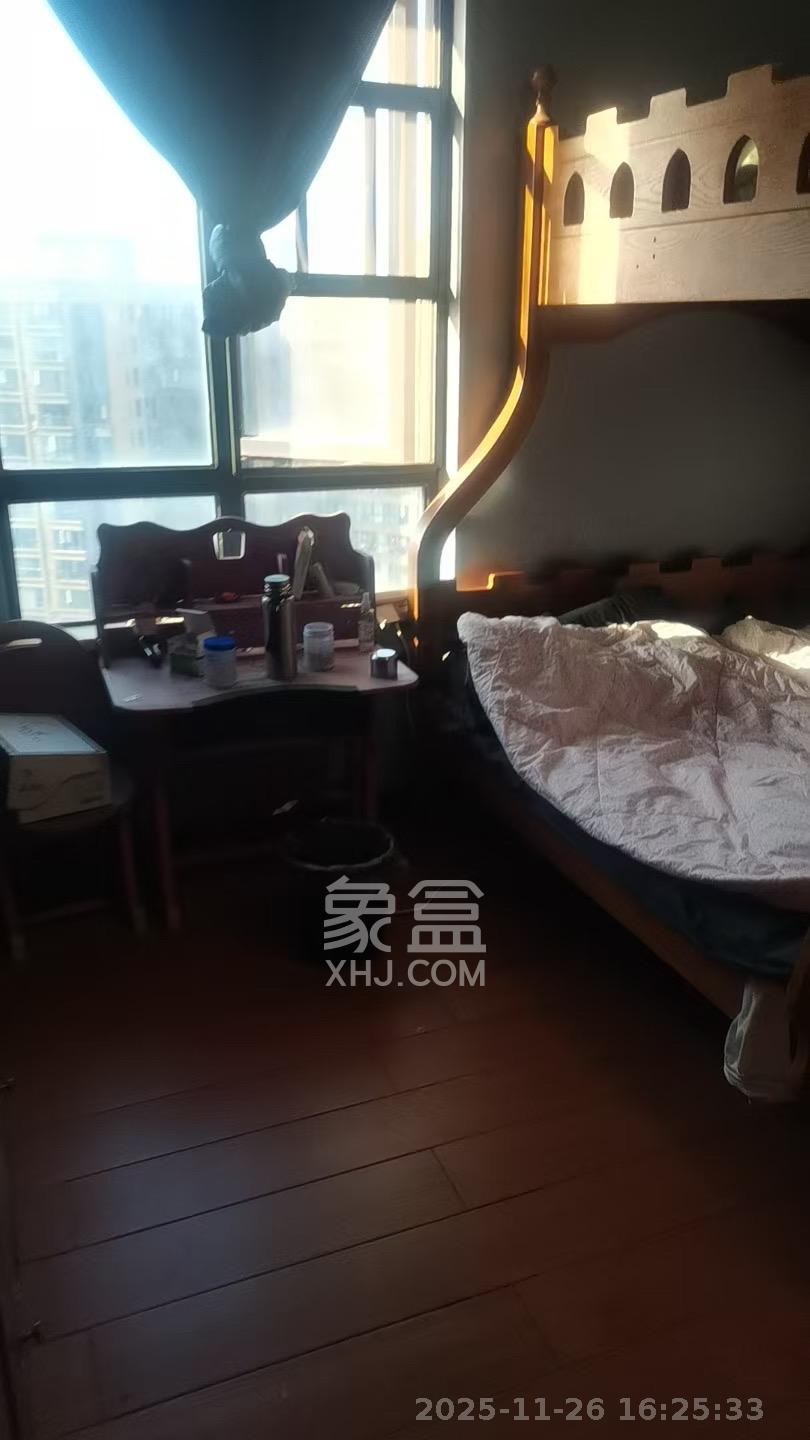 荣悦台 1室0厅0卫 1000.0元/月 荣悦台 1室0厅0卫 1000.0元/月室内图