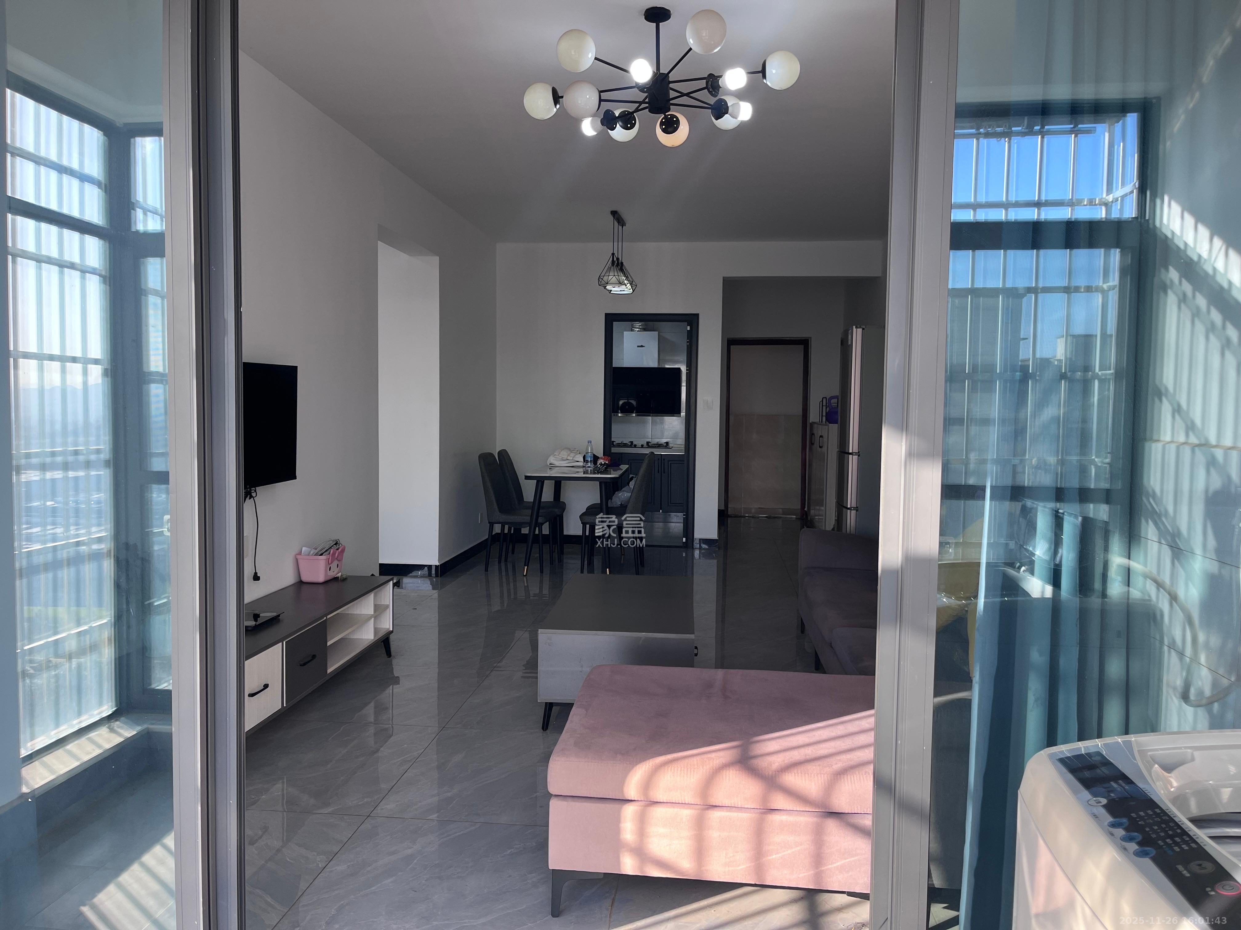 真人桥家园一期  2室2厅1卫    1700.0元/月室内图