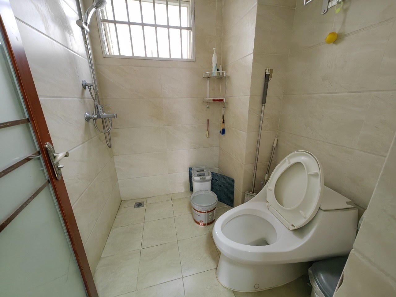 海航城 3室2厅2卫 2400.0元/月 海航城 3室2厅2卫 2400.0元/月室内图