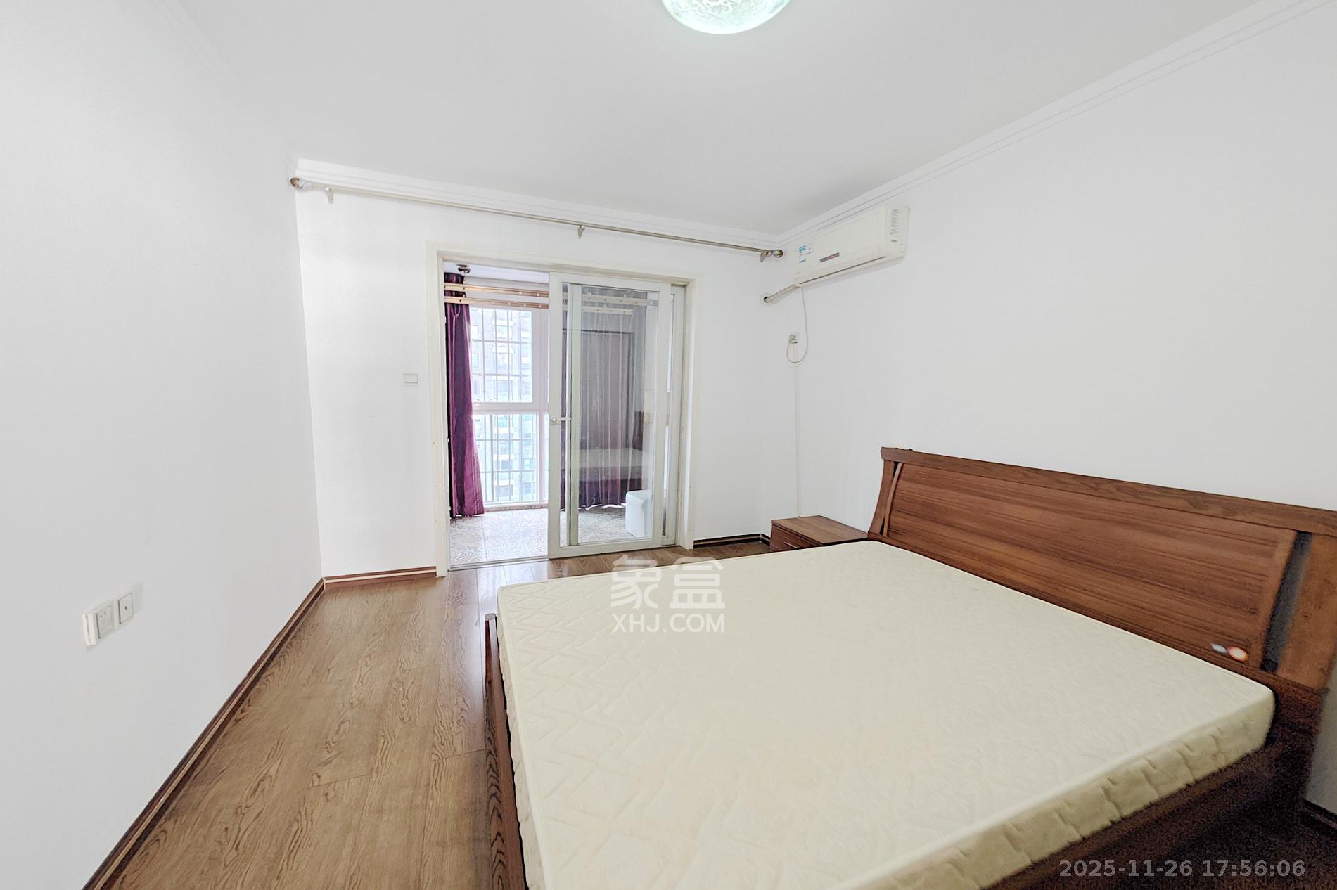 丽星景园 3室2厅2卫 98.0万 丽星景园 3室2厅2卫 98.0万卧室