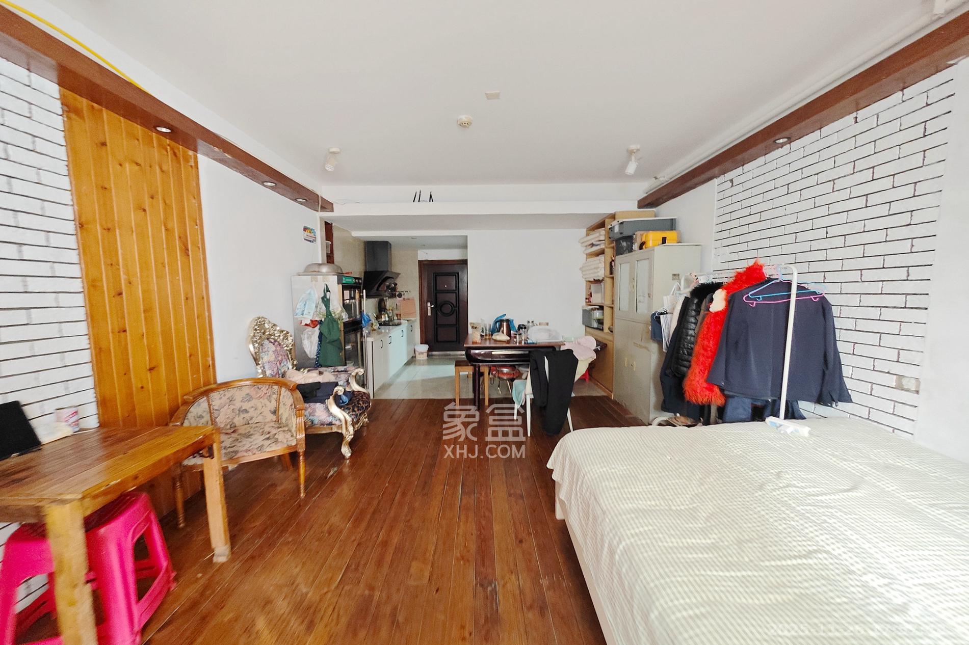 尊邸华庭  1室1厅1卫    27.0万