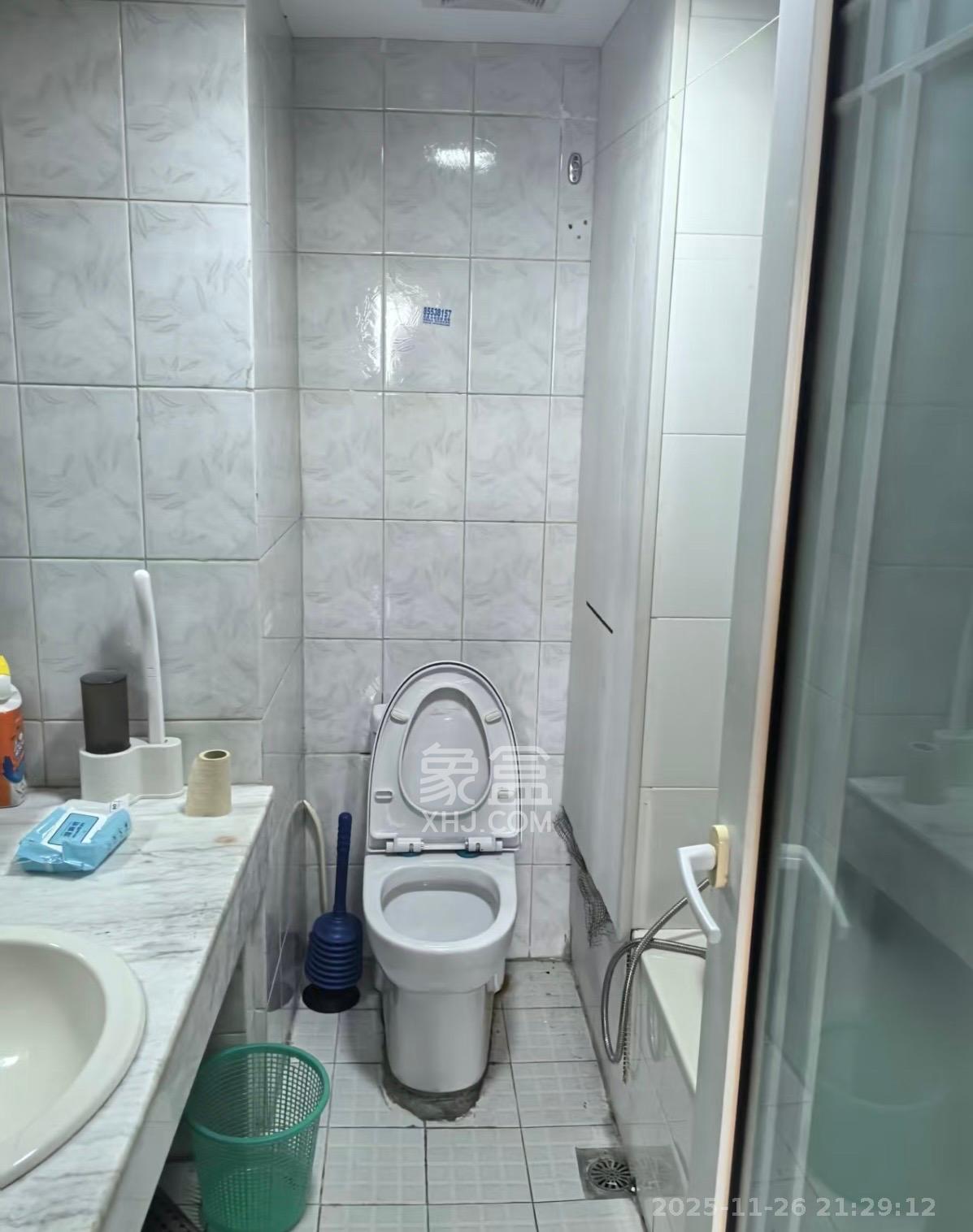 长沙市烟草专卖局单位宿舍 1室0厅0卫 2500.0元/月 长沙市烟草专卖局单位宿舍 1室0厅0卫 2500.0元/月室内图