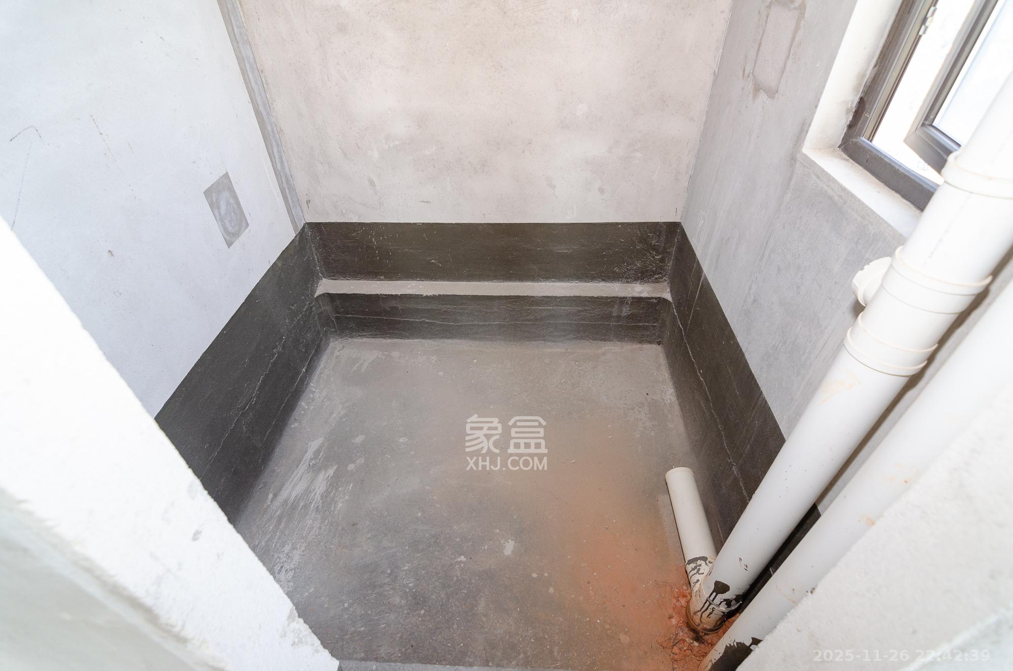 美的翰城 3室2厅2卫 55.0万 美的翰城 3室2厅2卫 55.0万卫生间