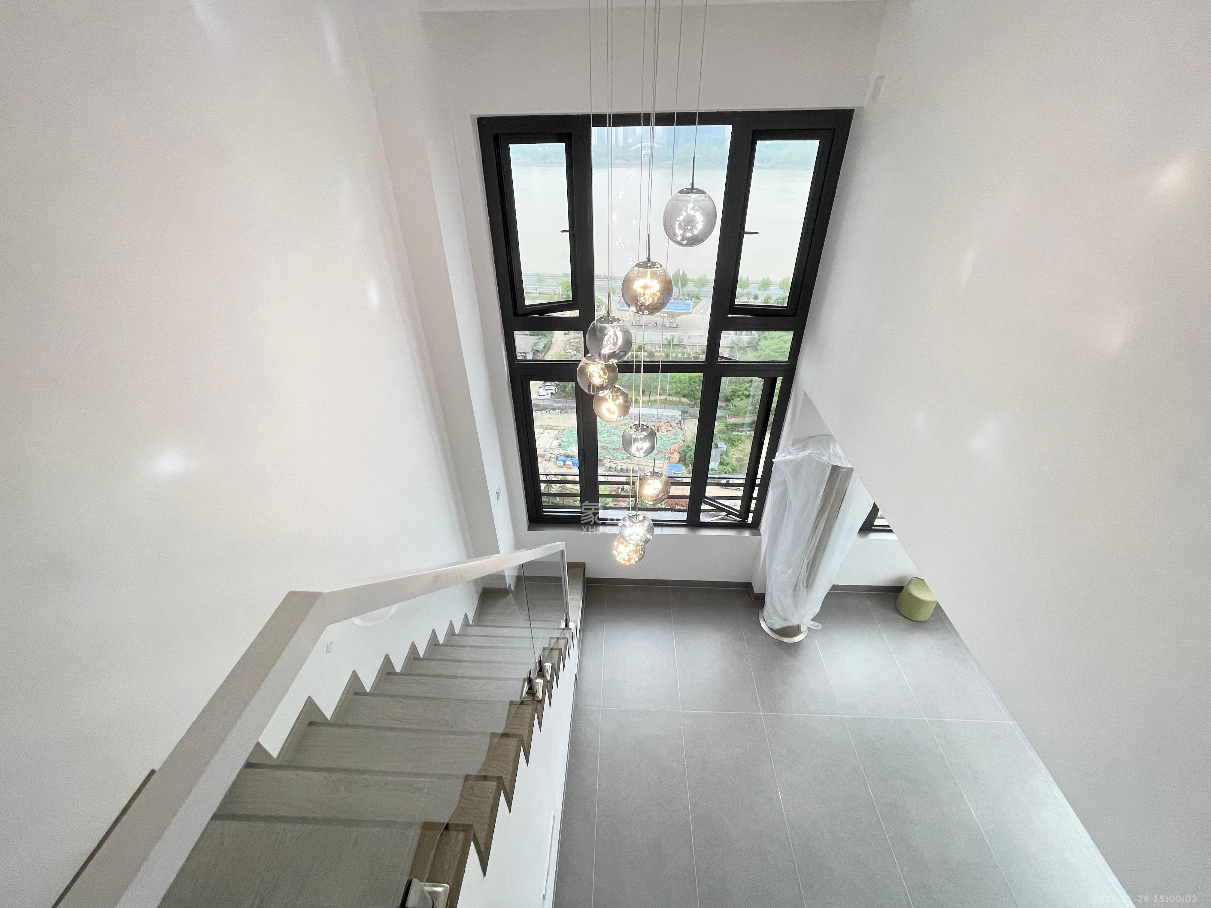 万科紫台  2室2厅2卫    3500.0元/月室内图