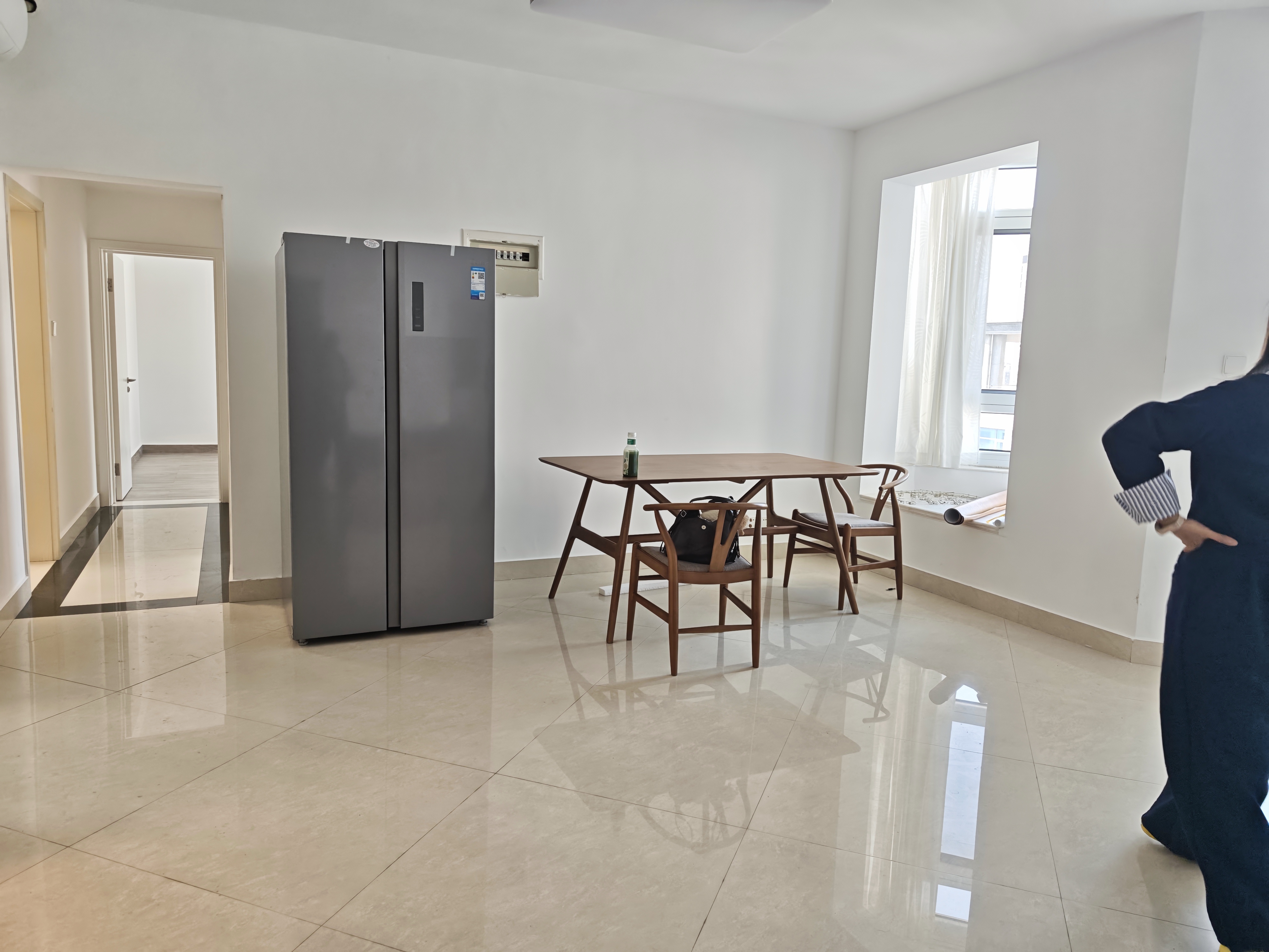 置地花园  3室2厅2卫    3800.0元/月室内图