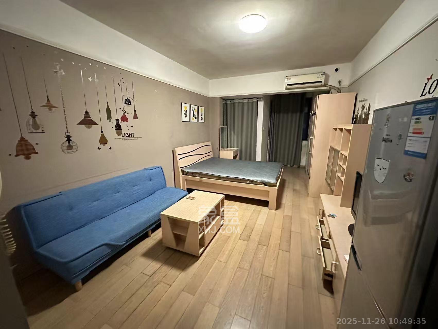 万科金色家园  1室1厅1卫    1400.0元/月