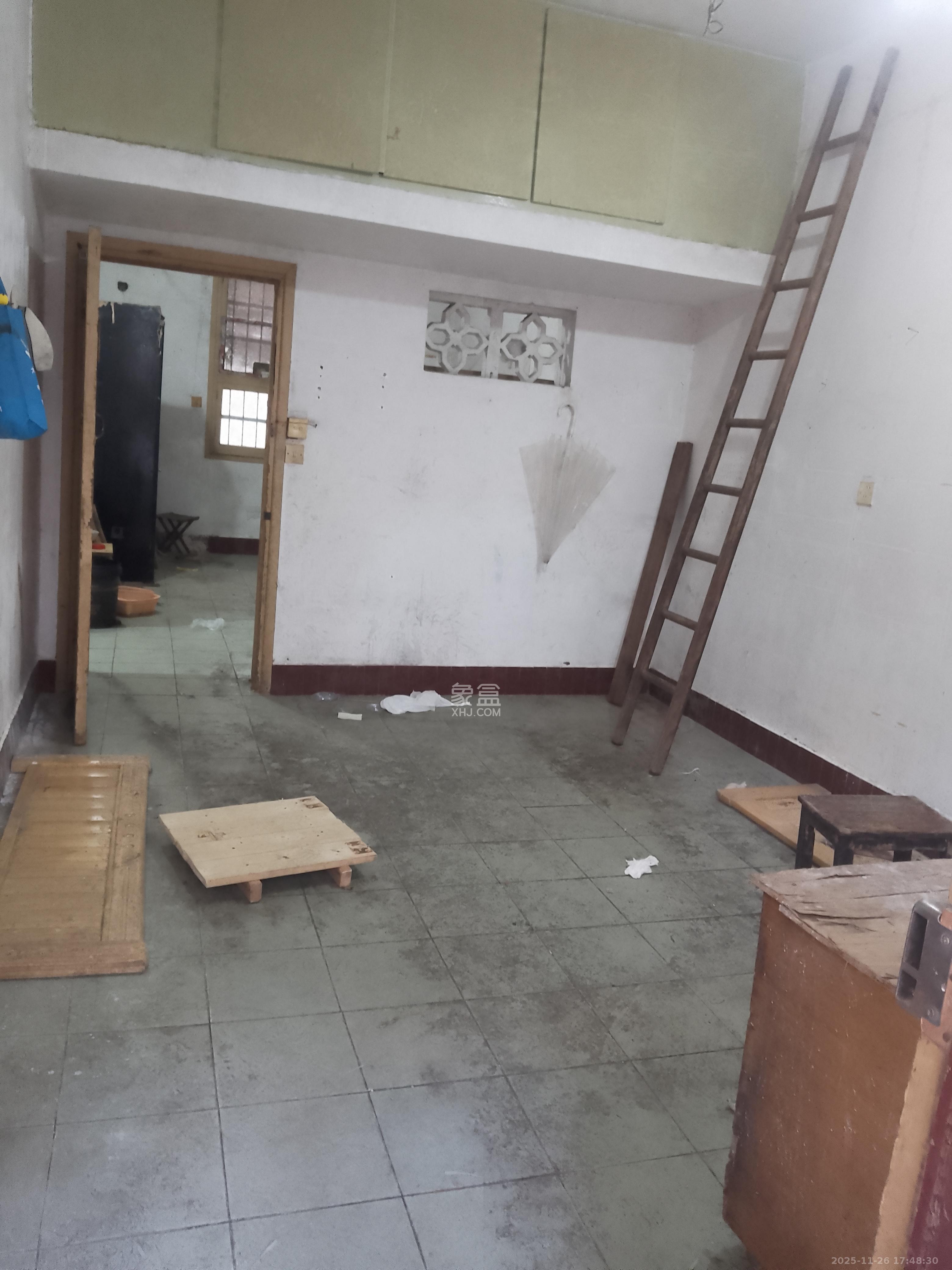 东瓜山二村 3室1厅1卫 1000.0元/月 东瓜山二村 3室1厅1卫 1000.0元/月室内图