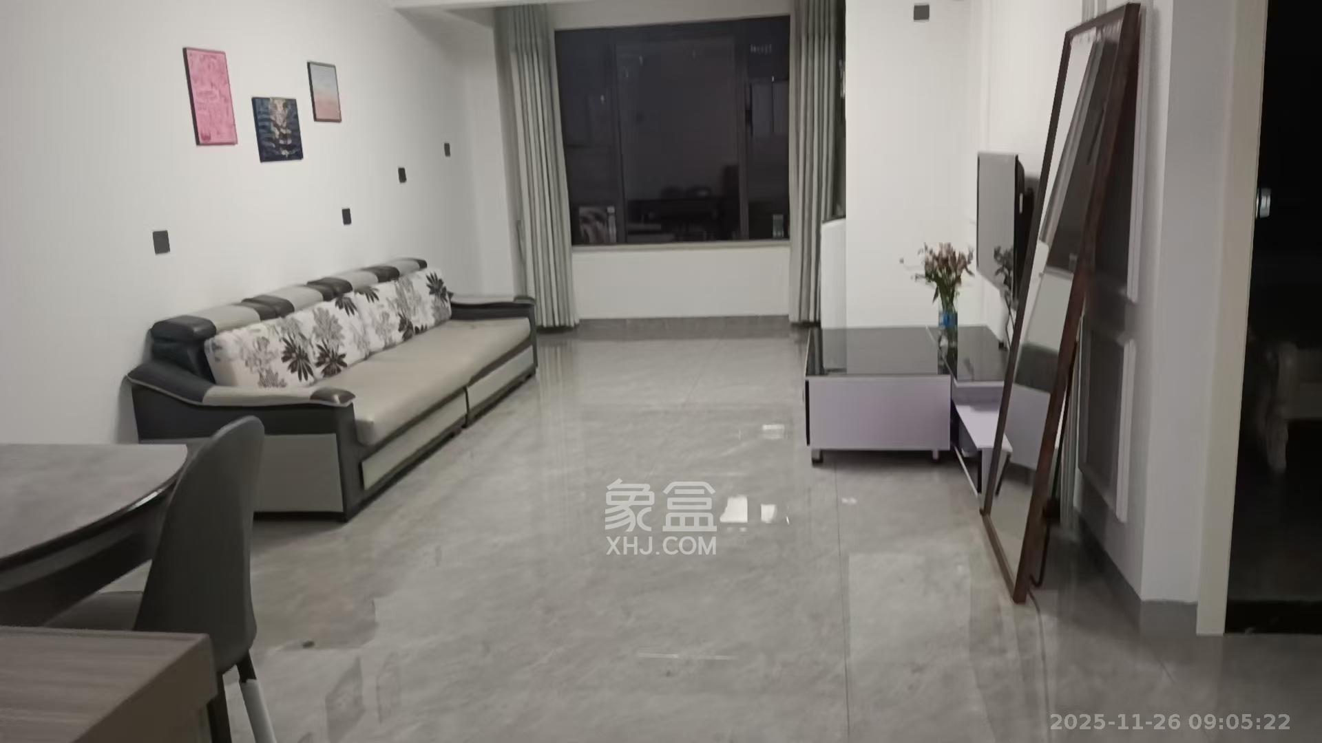 东合新苑  2室2厅1卫    2000.0元/月室内图1