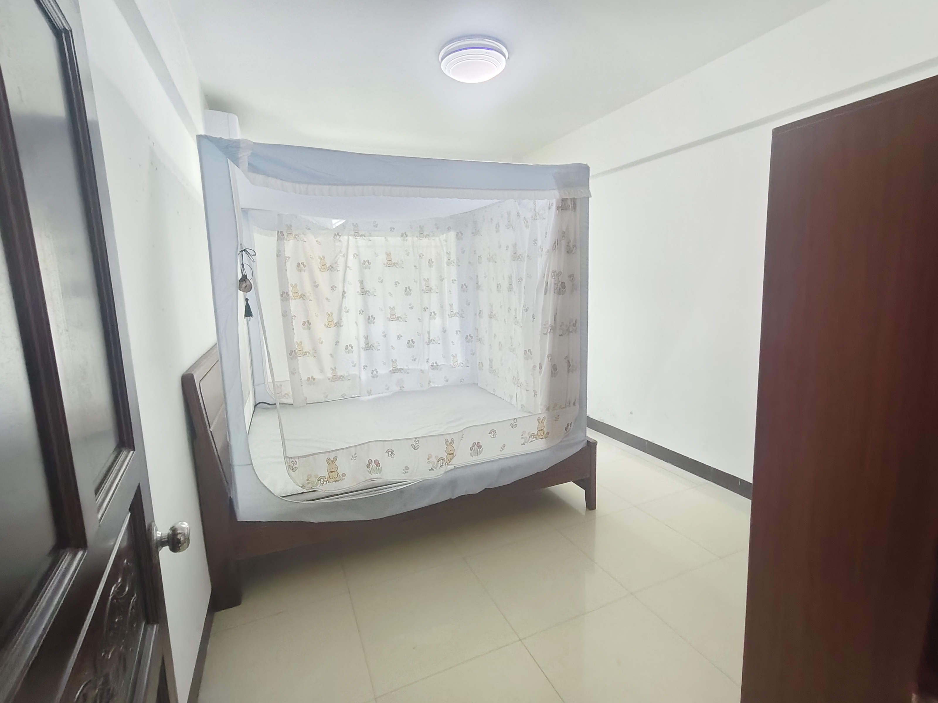 海口交通局宿舍 4室2厅2卫 2900.0元/月 海口交通局宿舍 4室2厅2卫 2900.0元/月室内图