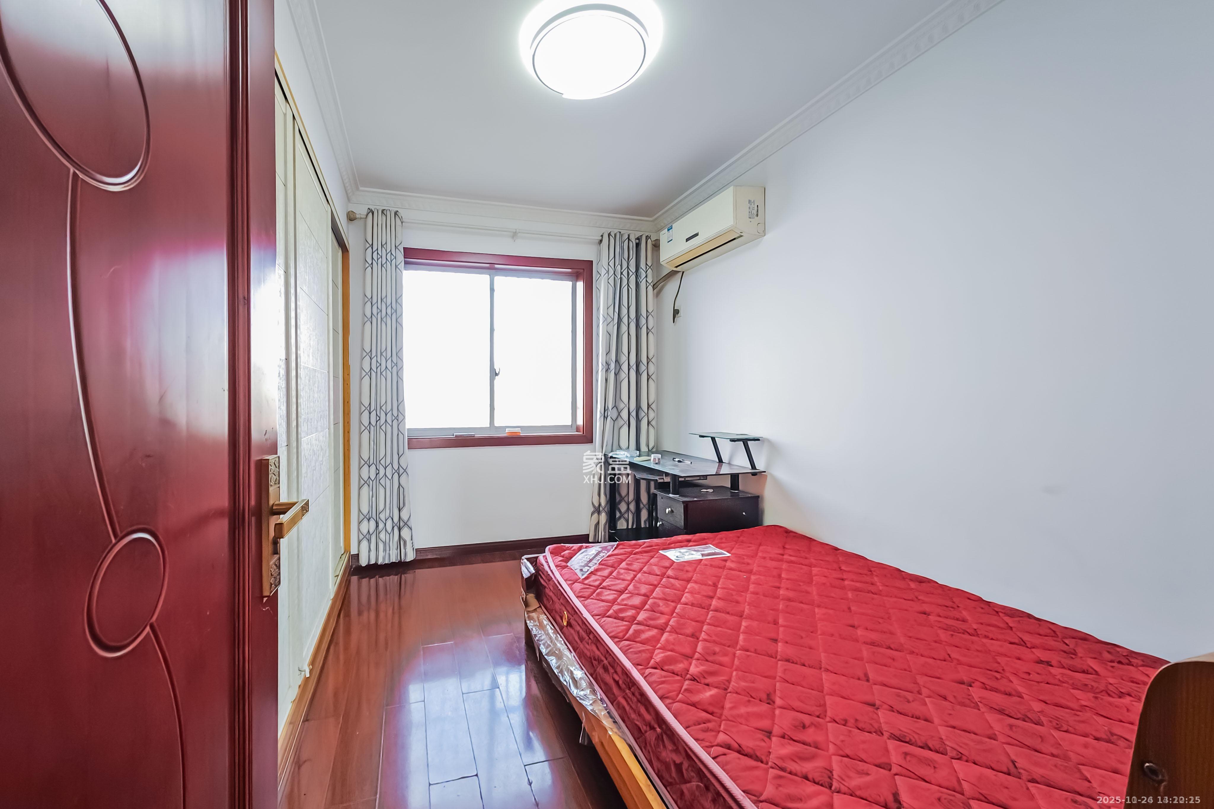 汇城上筑 3室2厅2卫 2300.0元/月 汇城上筑 3室2厅2卫 2300.0元/月室内图