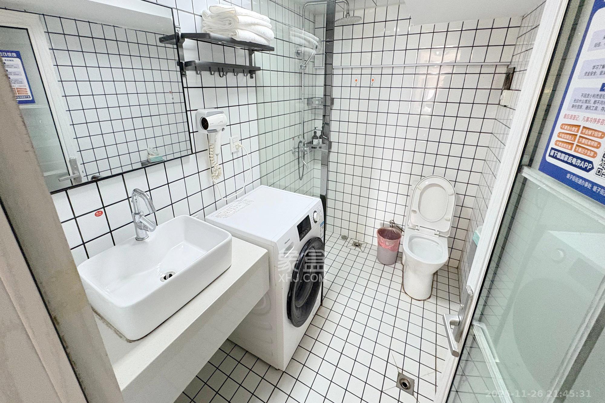 城市经典 1室1厅1卫 70.0万 城市经典 1室1厅1卫 70.0万卫生间