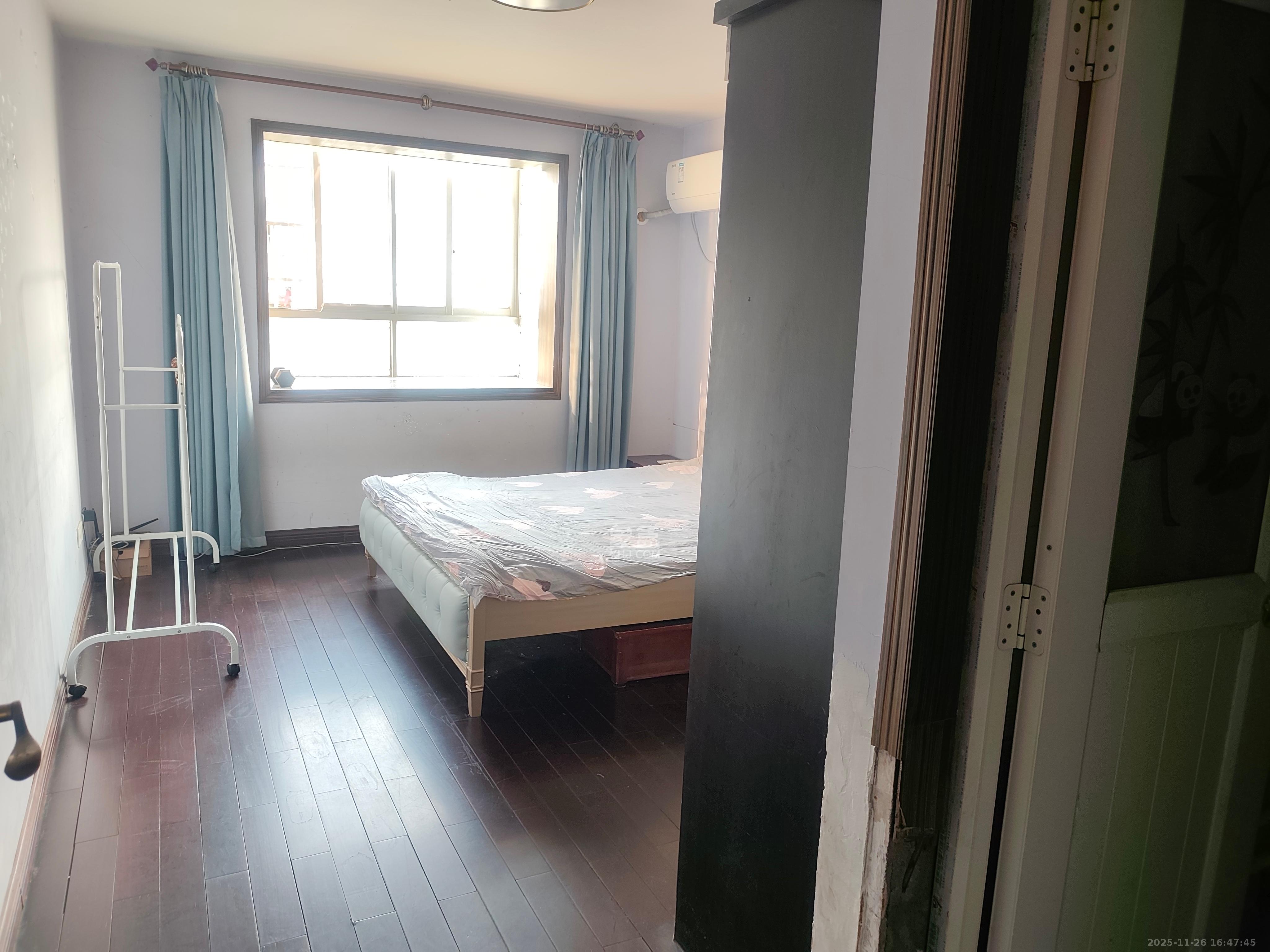 佳园星城 1室2厅1卫 1500.0元/月 佳园星城 1室2厅1卫 1500.0元/月室内图