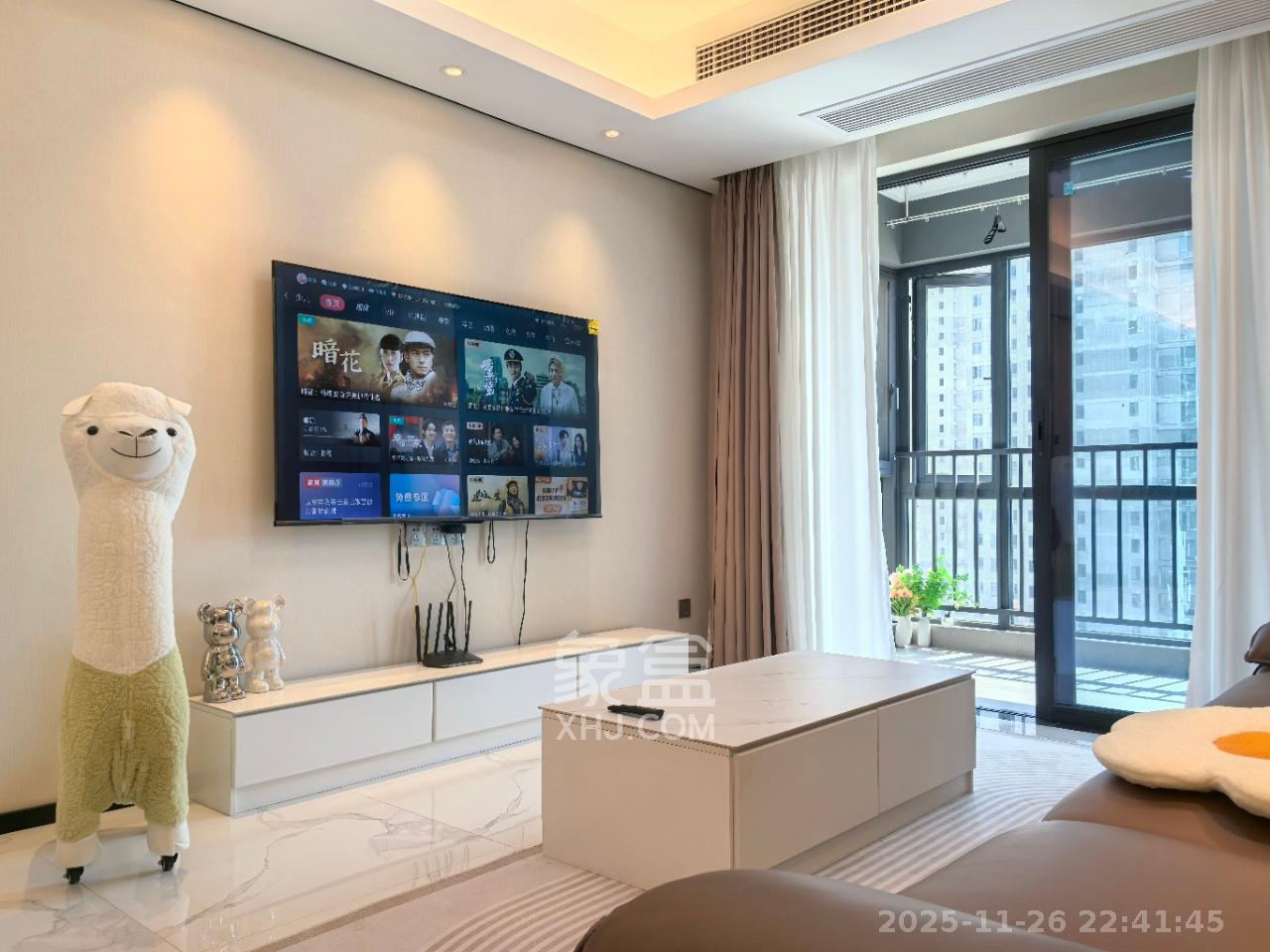 中海麓山境南区 3室2厅2卫 2800.0元/月 中海麓山境南区 3室2厅2卫 2800.0元/月室内图