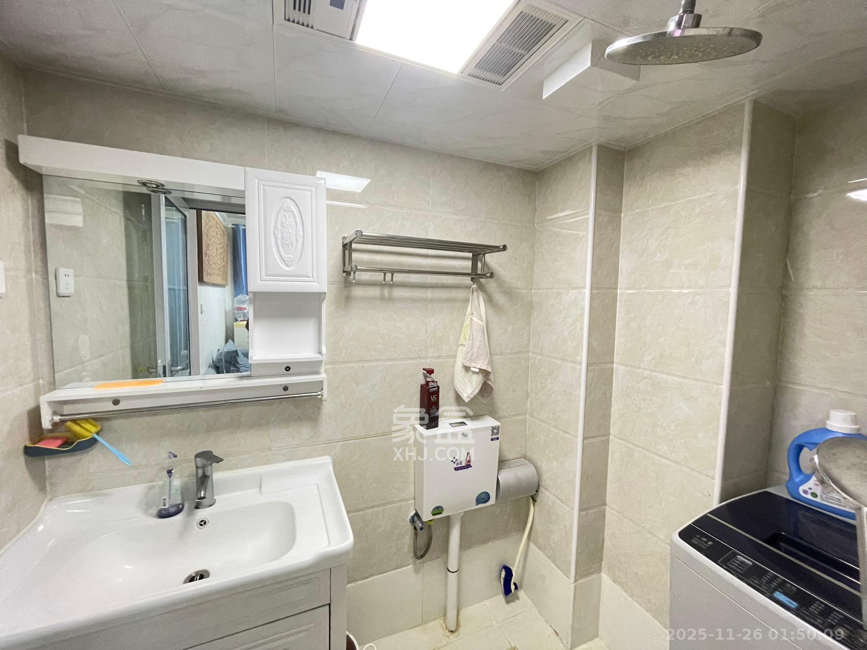 西子湖畔沃府  2室2厅1卫    2500.0元/月室内图