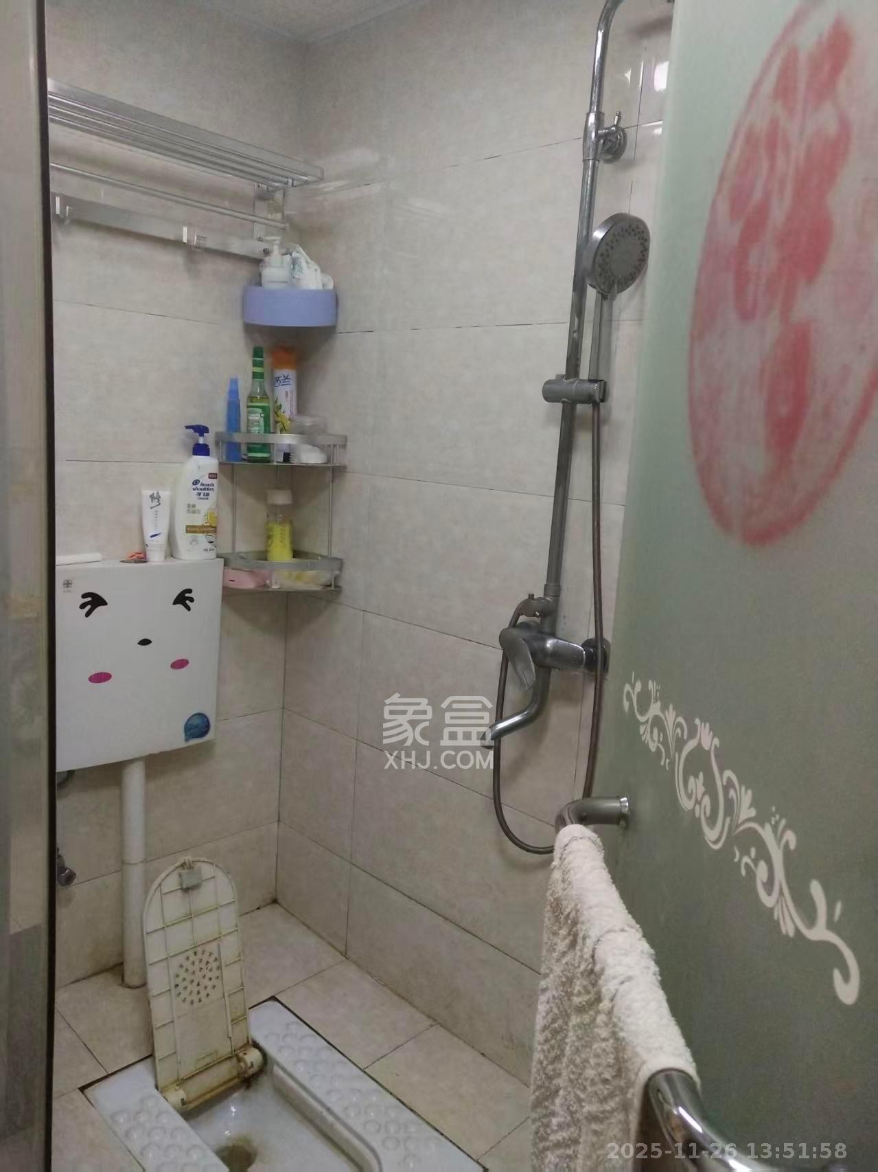 北辰三角洲E3区 3室2厅1卫 3500.0元/月 北辰三角洲E3区 3室2厅1卫 3500.0元/月室内图