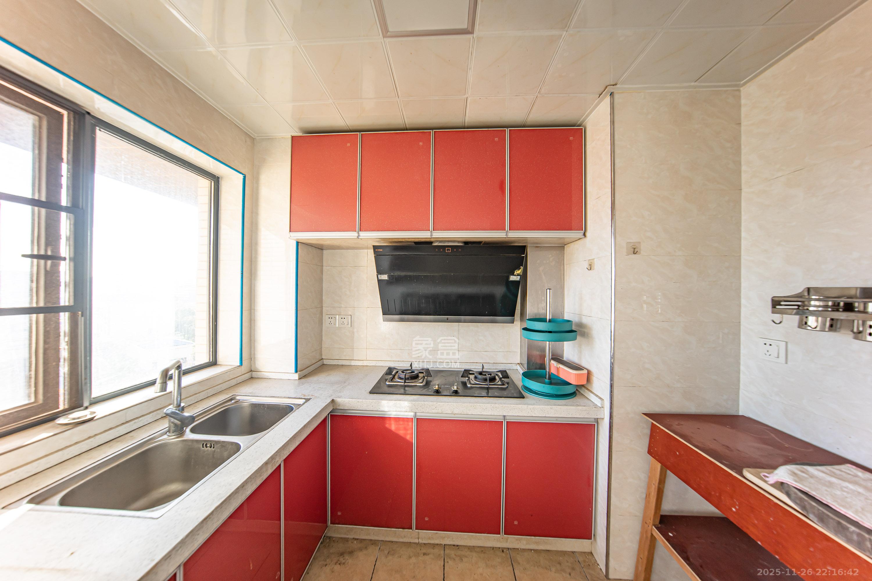 湘熙水郡(观澜海赋家园) 1室1厅1卫 55.0万 湘熙水郡(观澜海赋家园) 1室1厅1卫 55.0万厨房