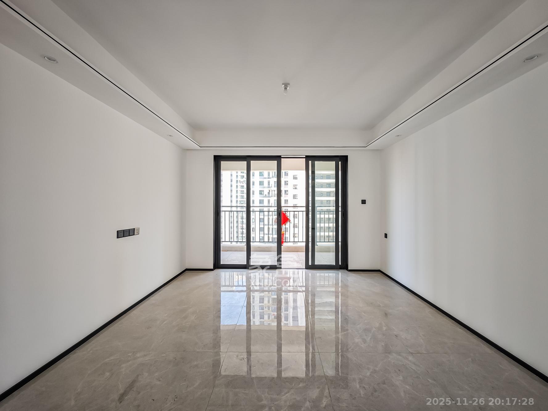 长沙北中心保利时代C区  1室0厅0卫    130.0万