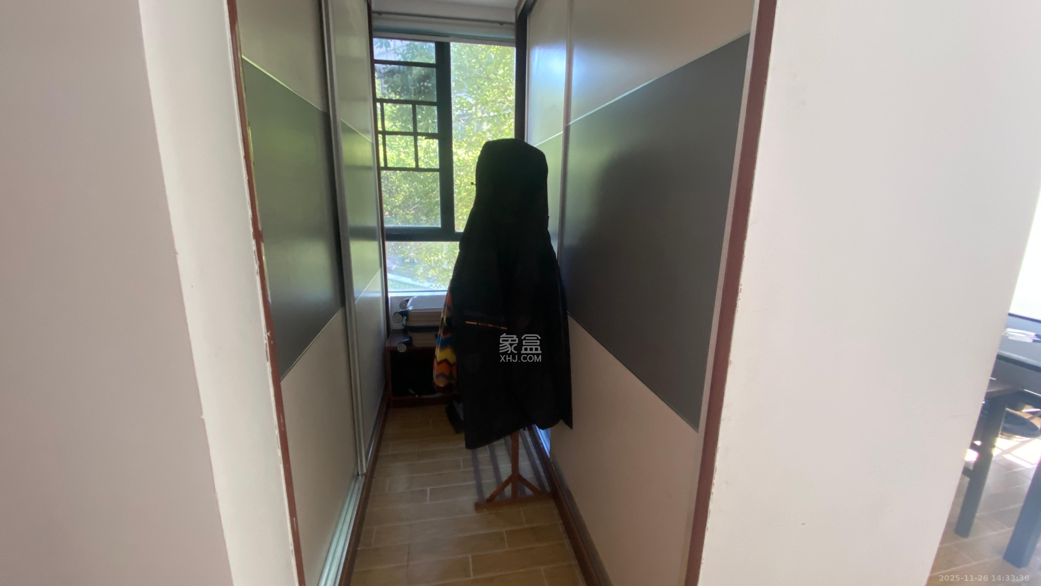 方略城市广场  3室2厅1卫    2000.0元/月室内图