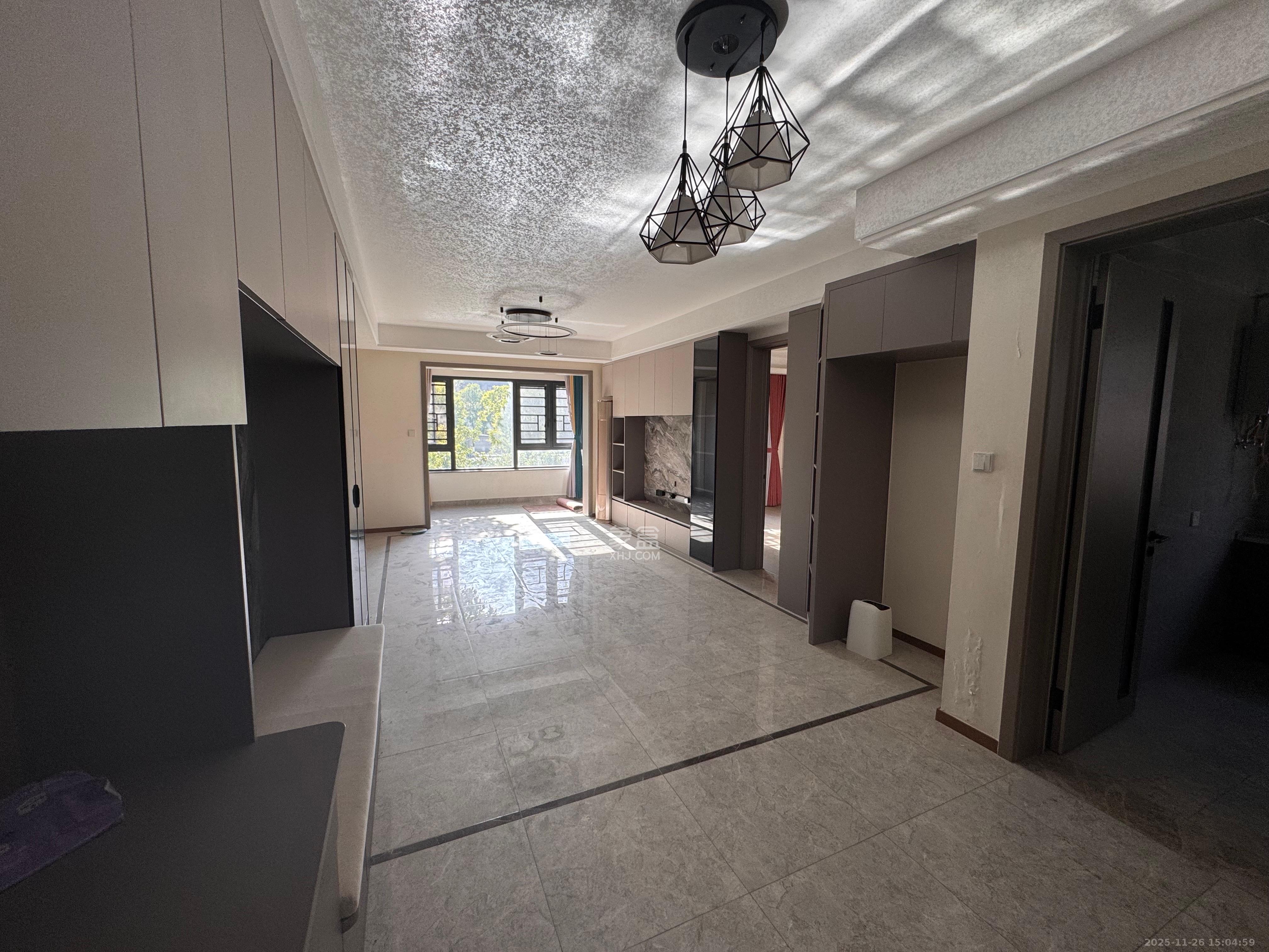 旭辉都会山 3室2厅2卫 3800.0元/月 旭辉都会山 3室2厅2卫 3800.0元/月室内图