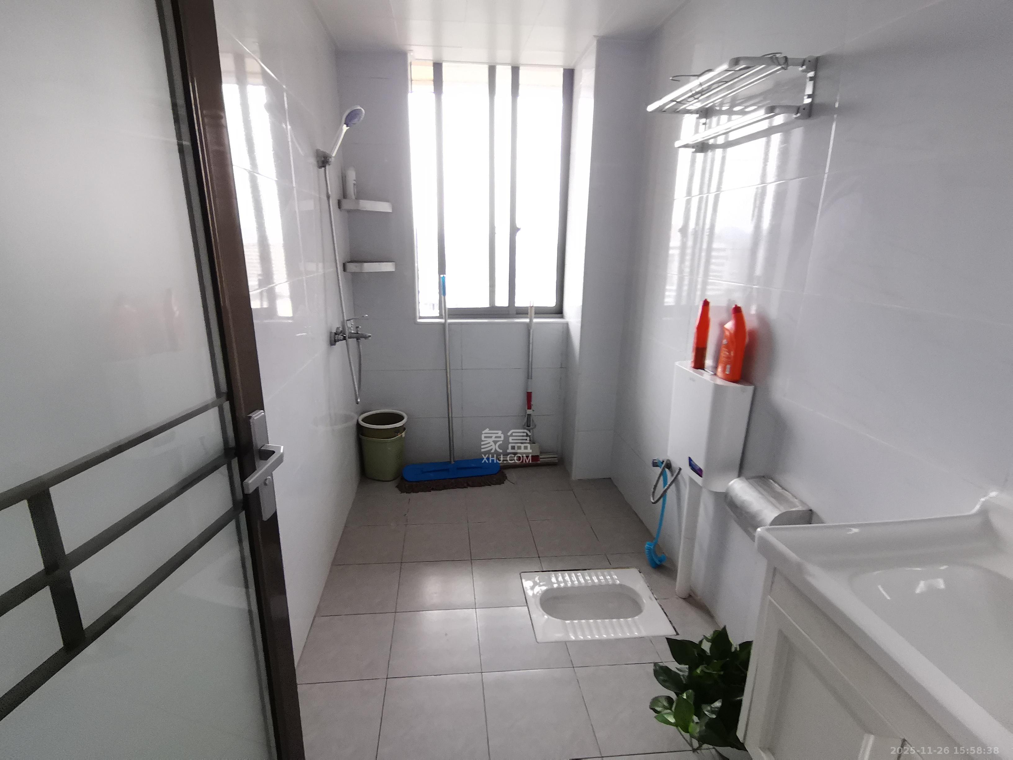 荣升家园（湘江熙岸）  1室0厅0卫    2800.0元/月室内图