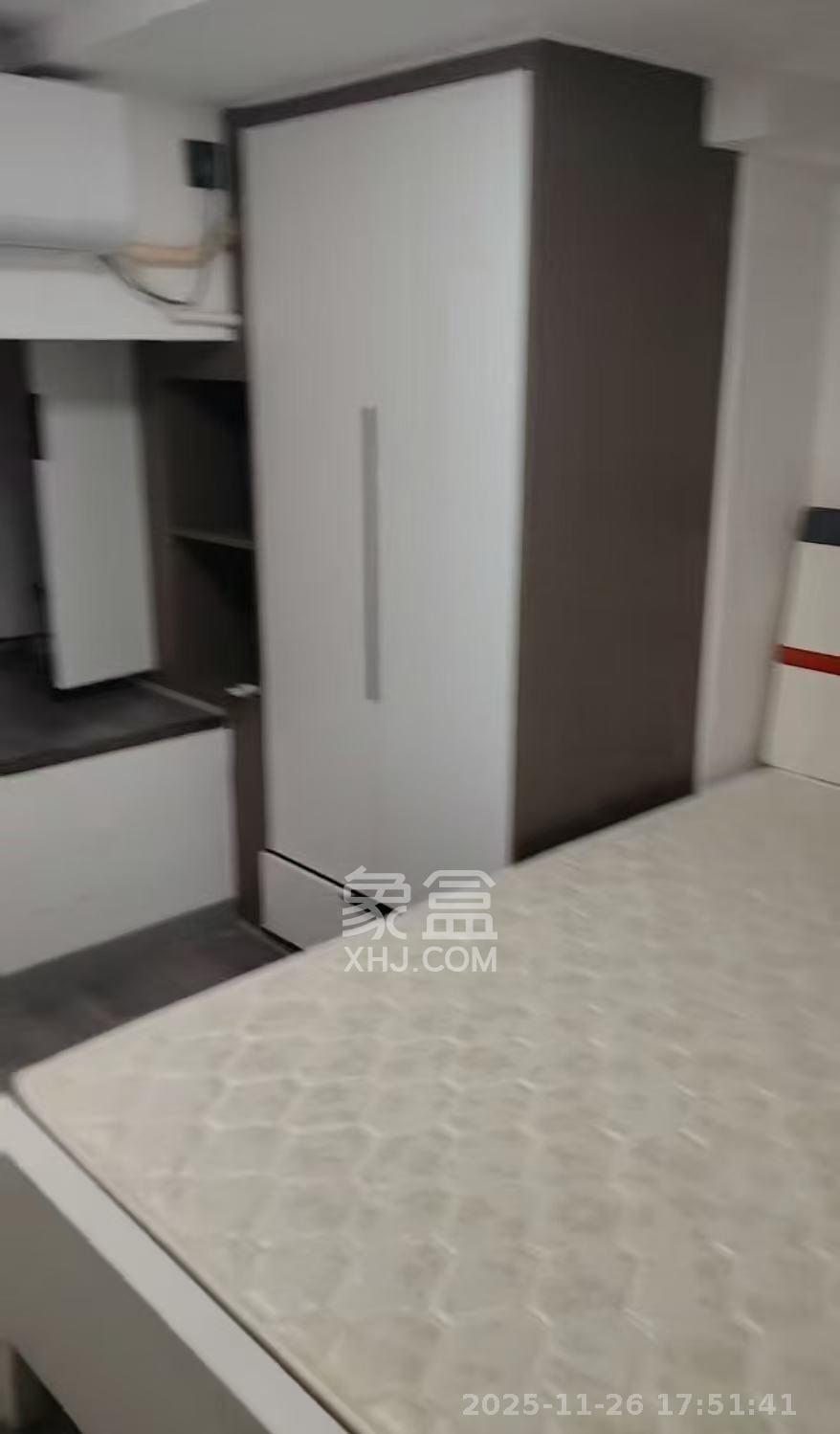 绿地V岛 2室1厅1卫 2300.0元/月 绿地V岛 2室1厅1卫 2300.0元/月室内图