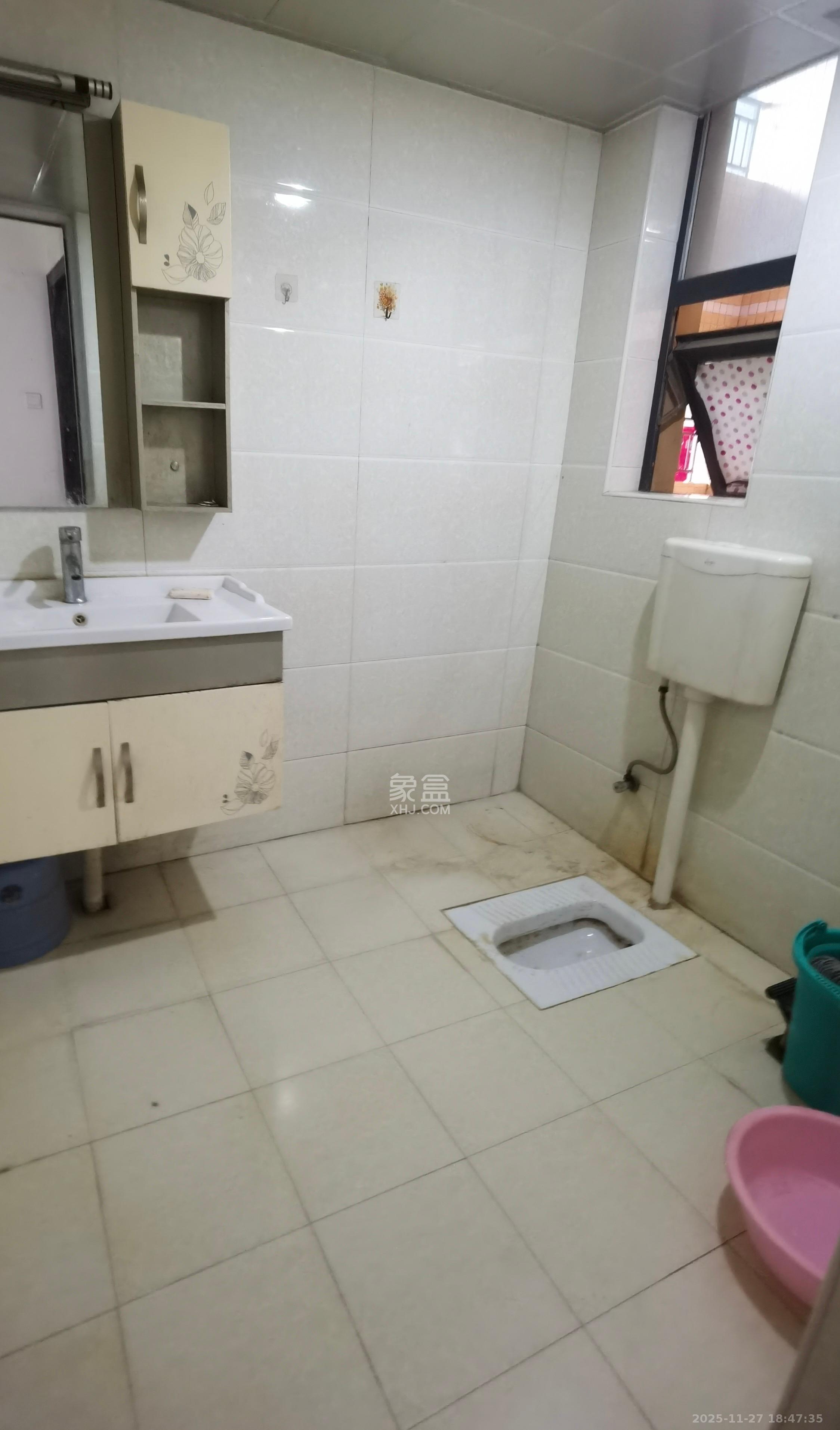 凯通国际城(凯通朝庭) 2室1厅1卫 2400.0元/月 凯通国际城(凯通朝庭) 2室1厅1卫 2400.0元/月室内图