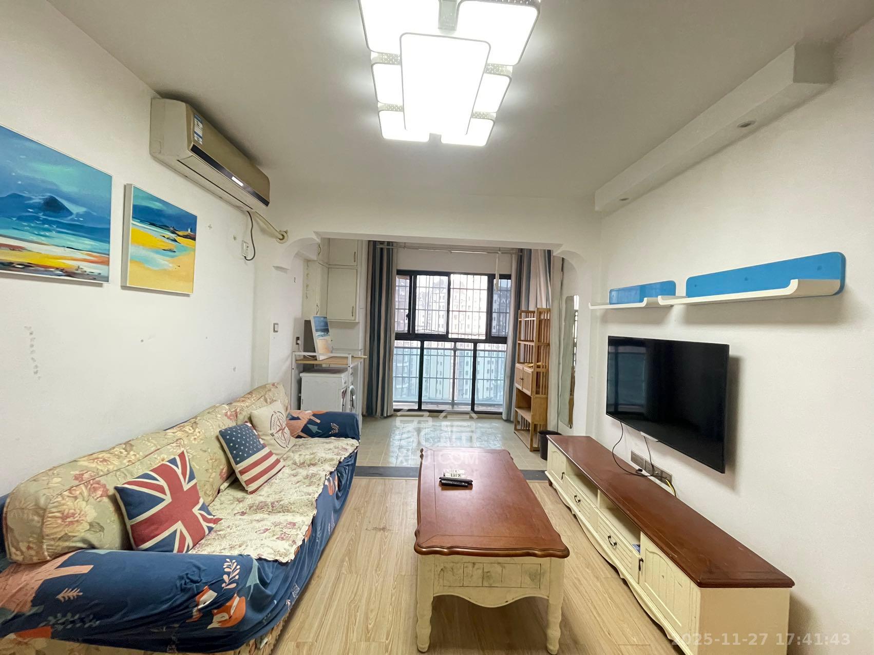 阿普阿布 2室2厅1卫 2200.0元/月 阿普阿布 2室2厅1卫 2200.0元/月室内图