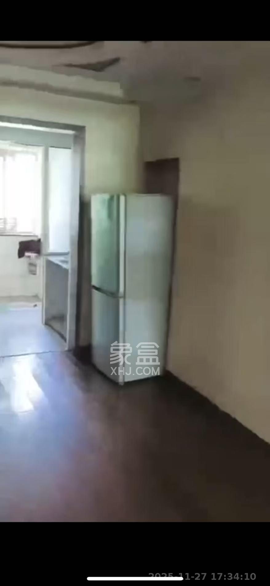 枣子园小区 3室2厅1卫 2600.0元/月 枣子园小区 3室2厅1卫 2600.0元/月室内图