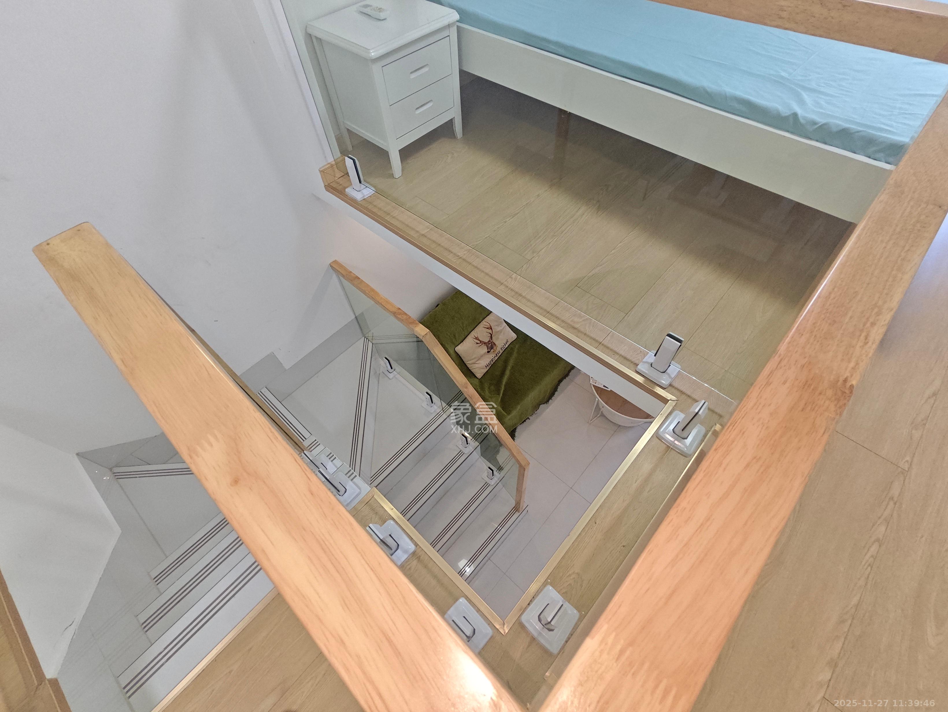 力高凤凰新天  1室1厅1卫    1900.0元/月室内图