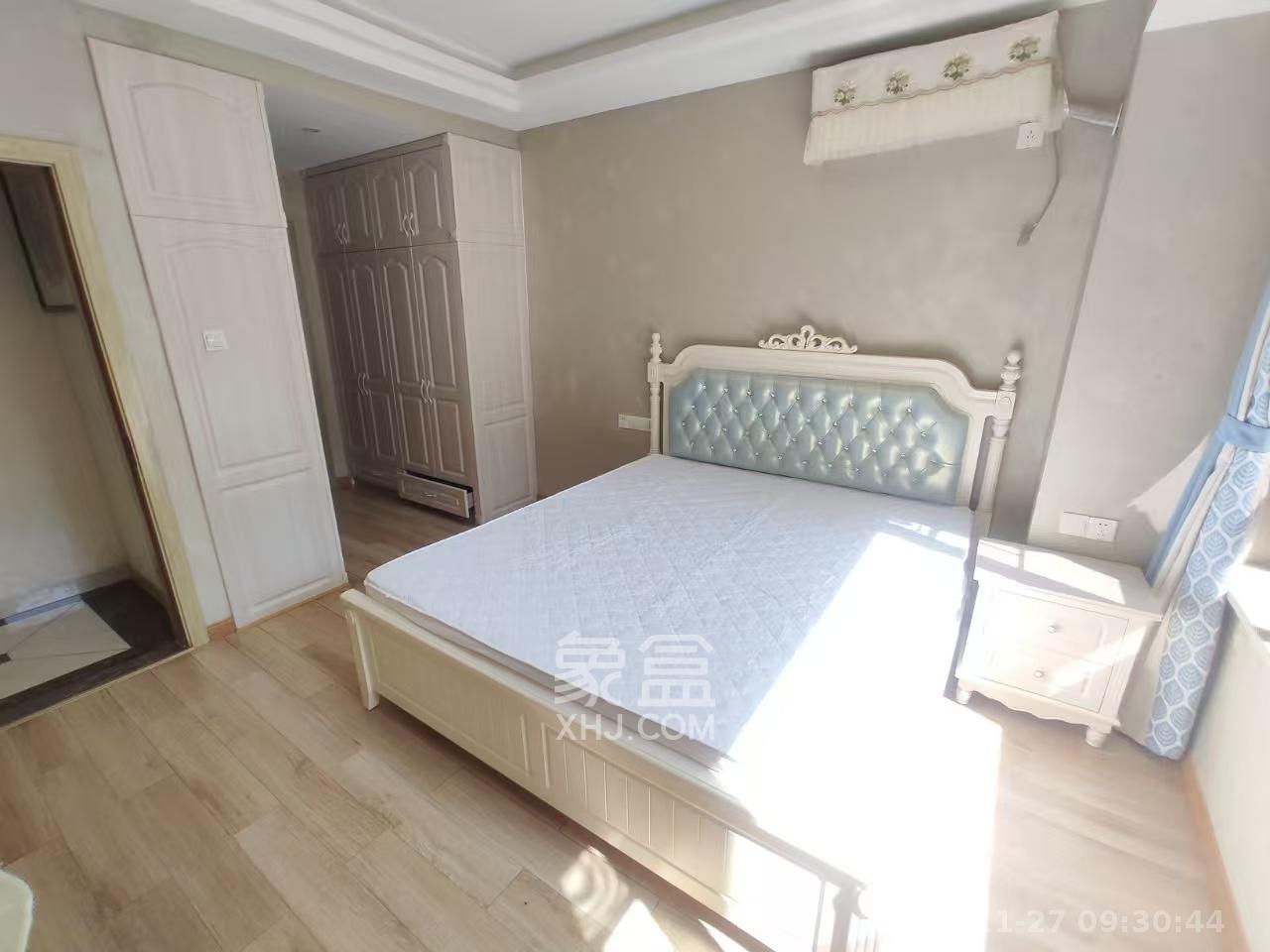 南山十里天池  4室2厅2卫    2200.0元/月室内图