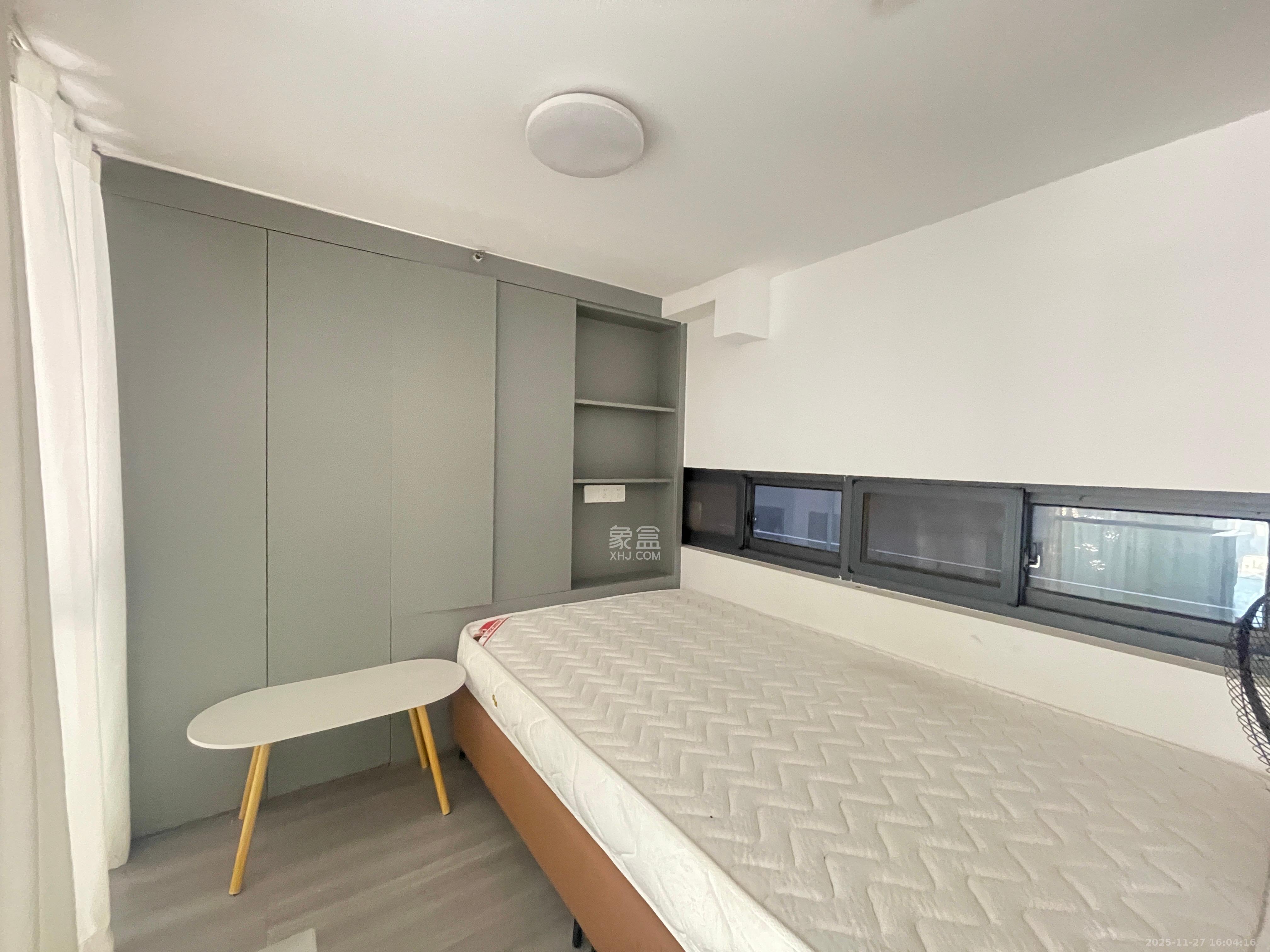 卓越伊景寓  2室2厅1卫    2000.0元/月室内图