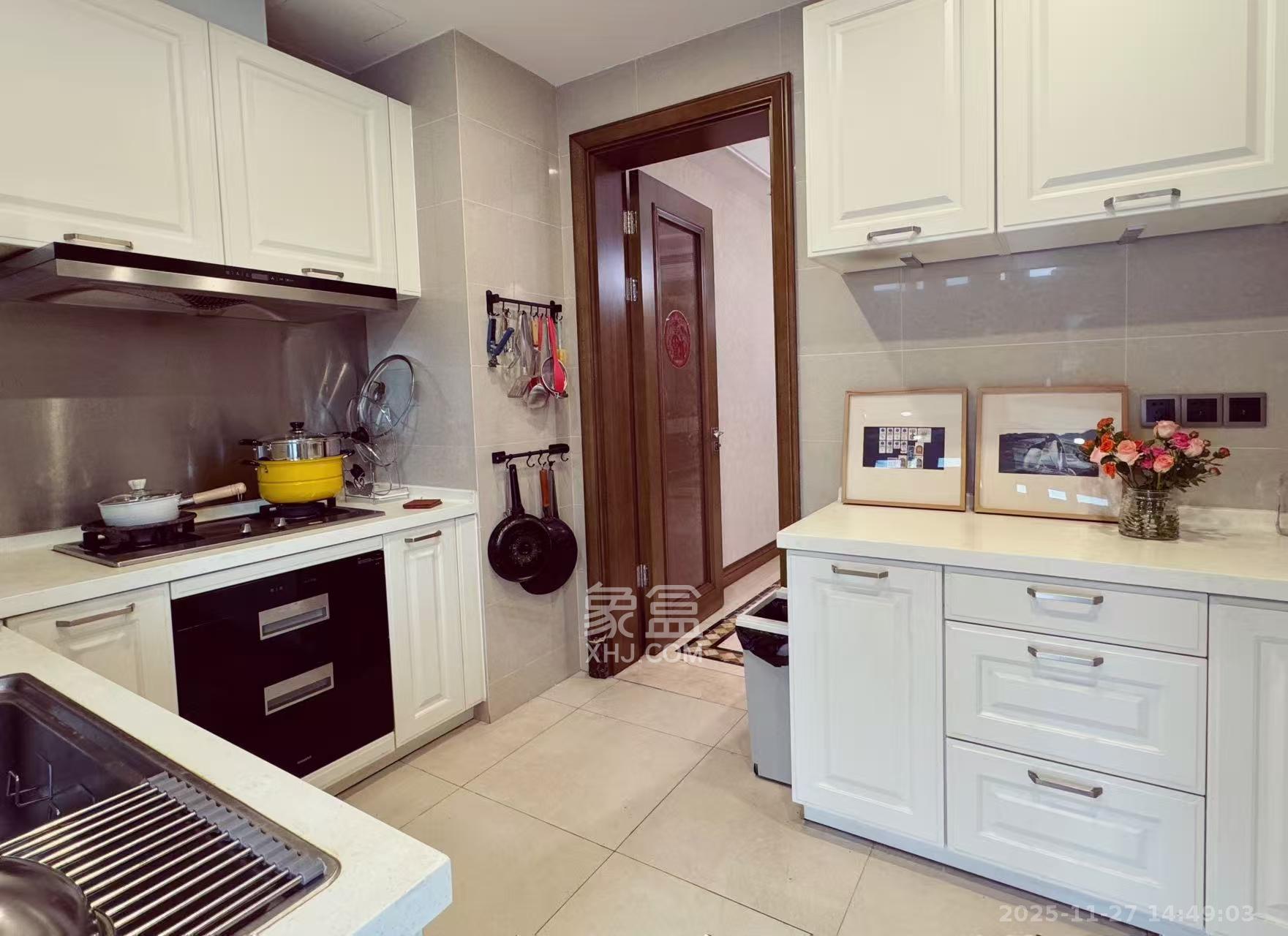 梅溪湖金茂府（金茂广场）（金茂览秀城）  4室2厅1卫    10000.0元/月室内图