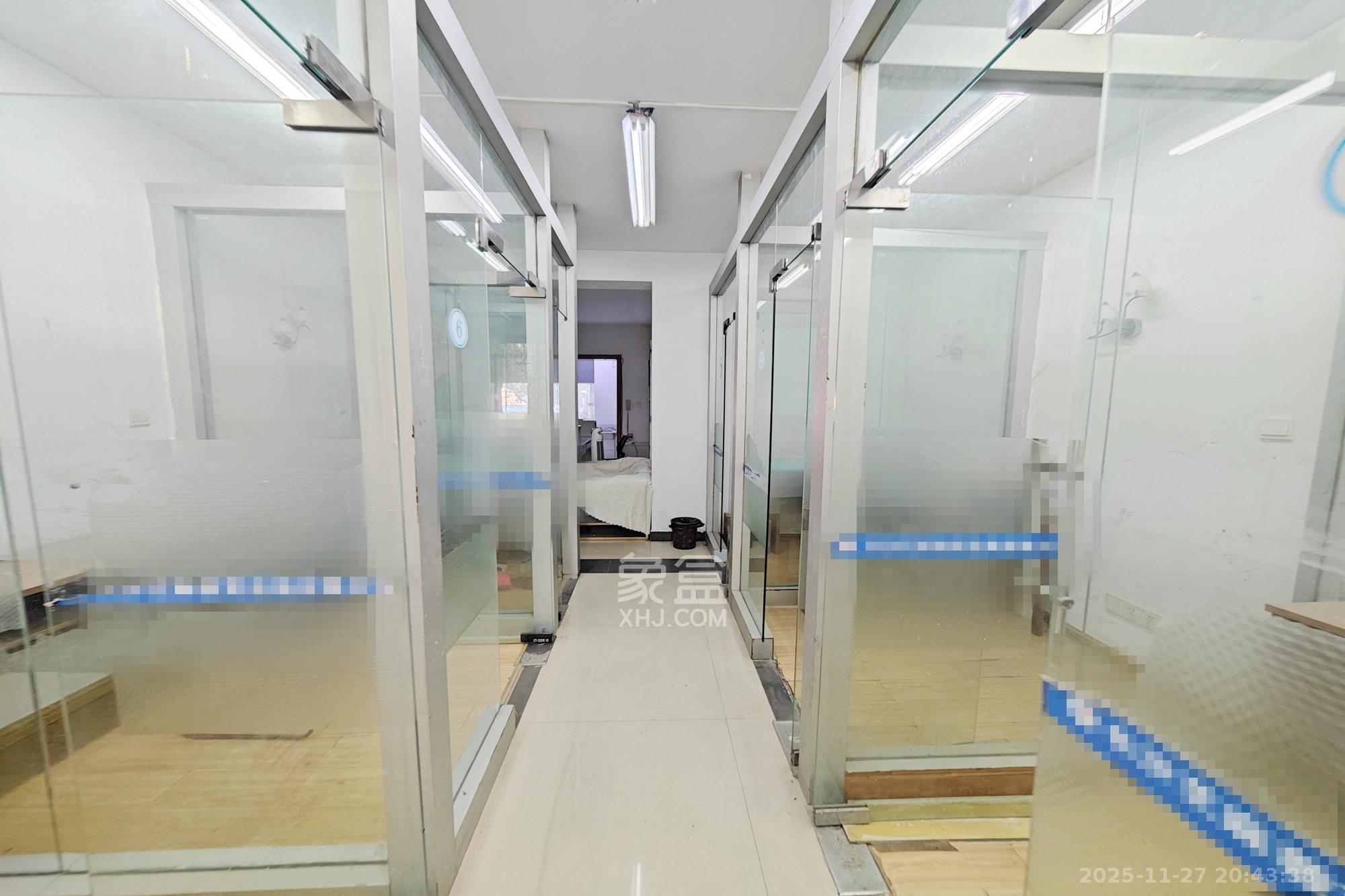 景江雅苑  4室2厅2卫    110.0万